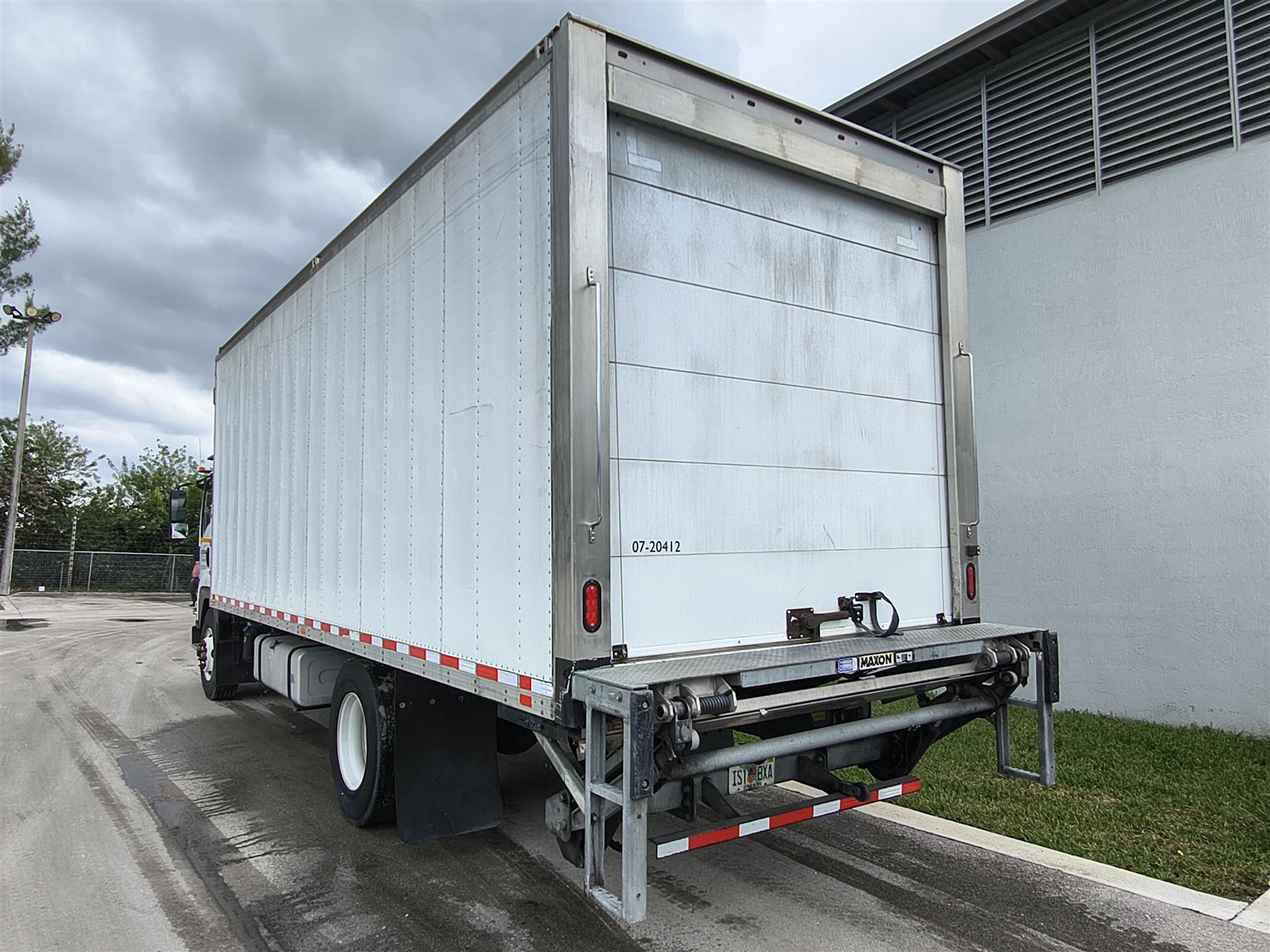 2020 Isuzu FTR - image 7