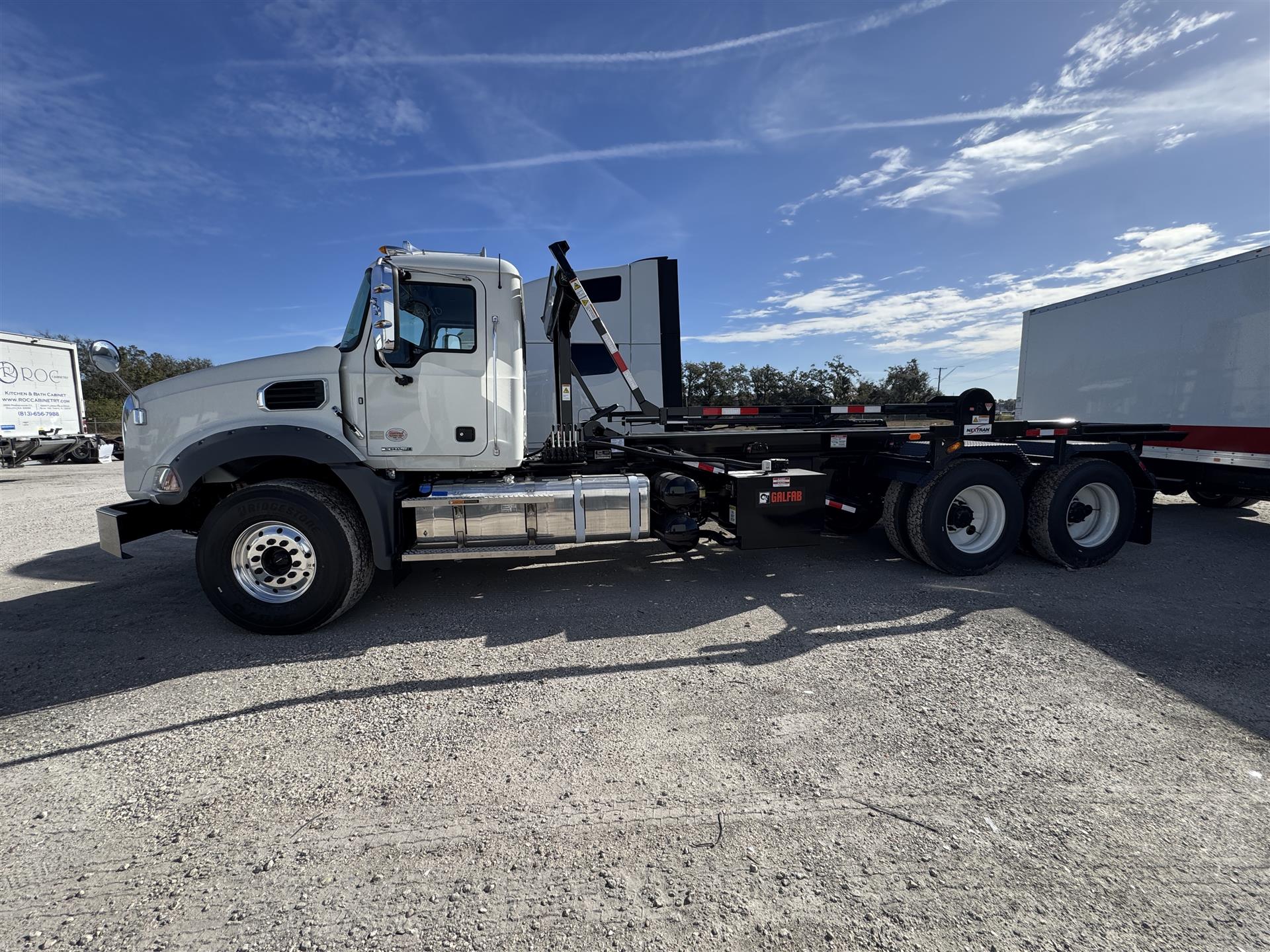 2026 Mack GR64B