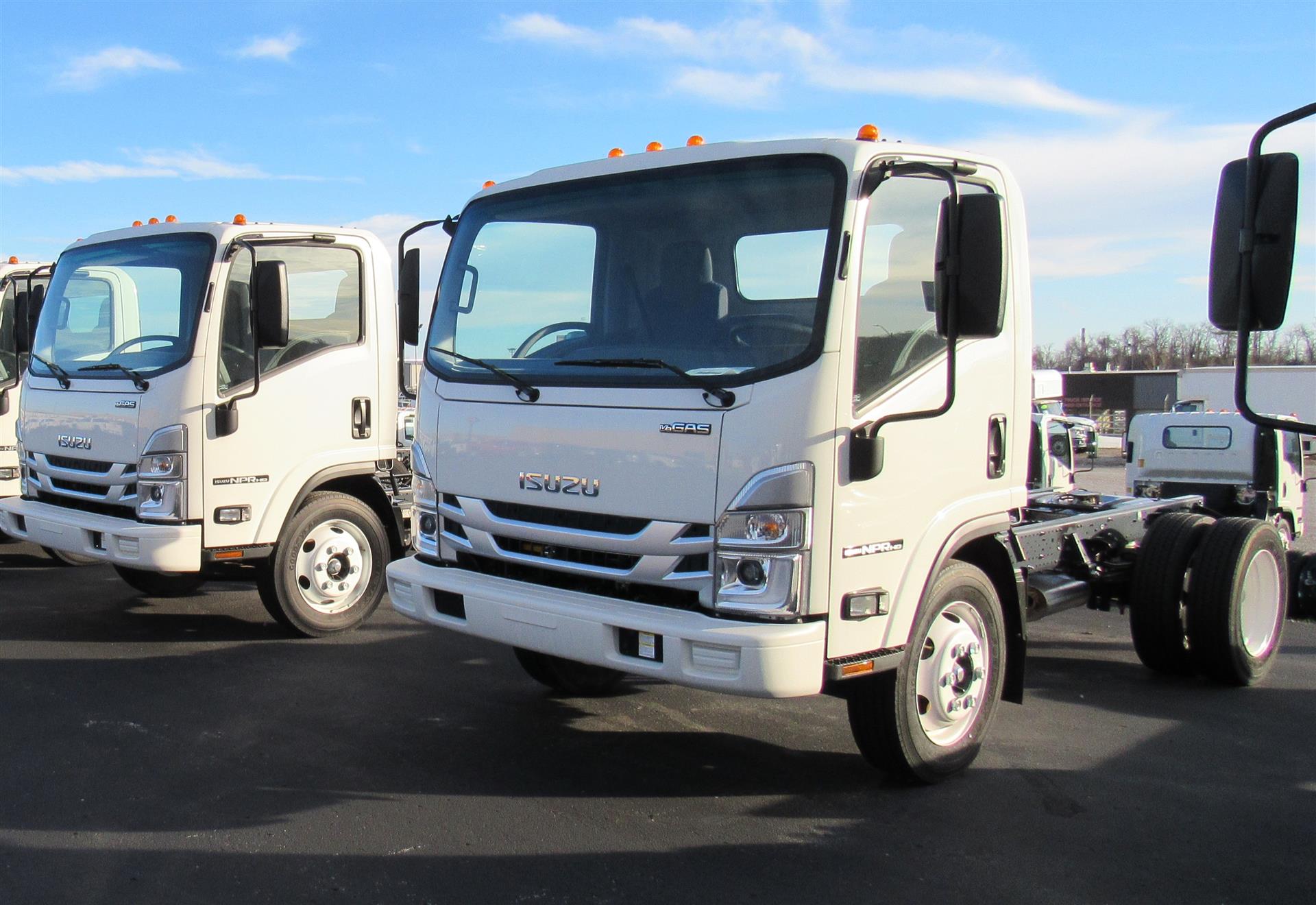 2024 Isuzu NPR HD GAS