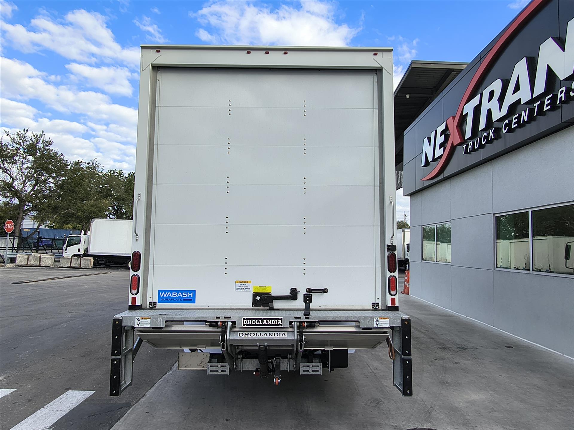 2025 Isuzu - image 6