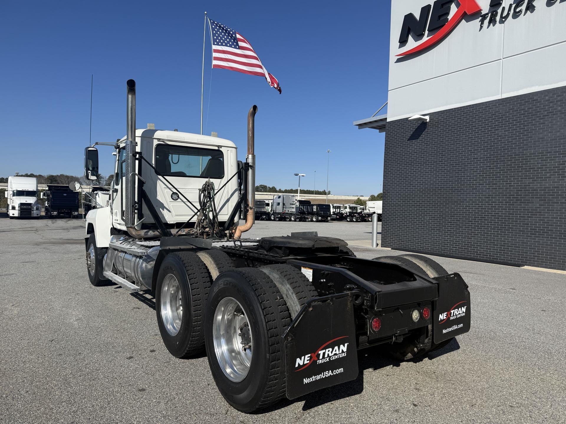 2021 Mack - image 4