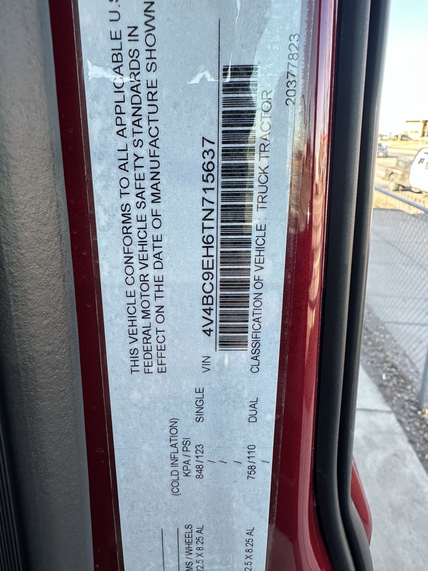 2026 Volvo - image 14