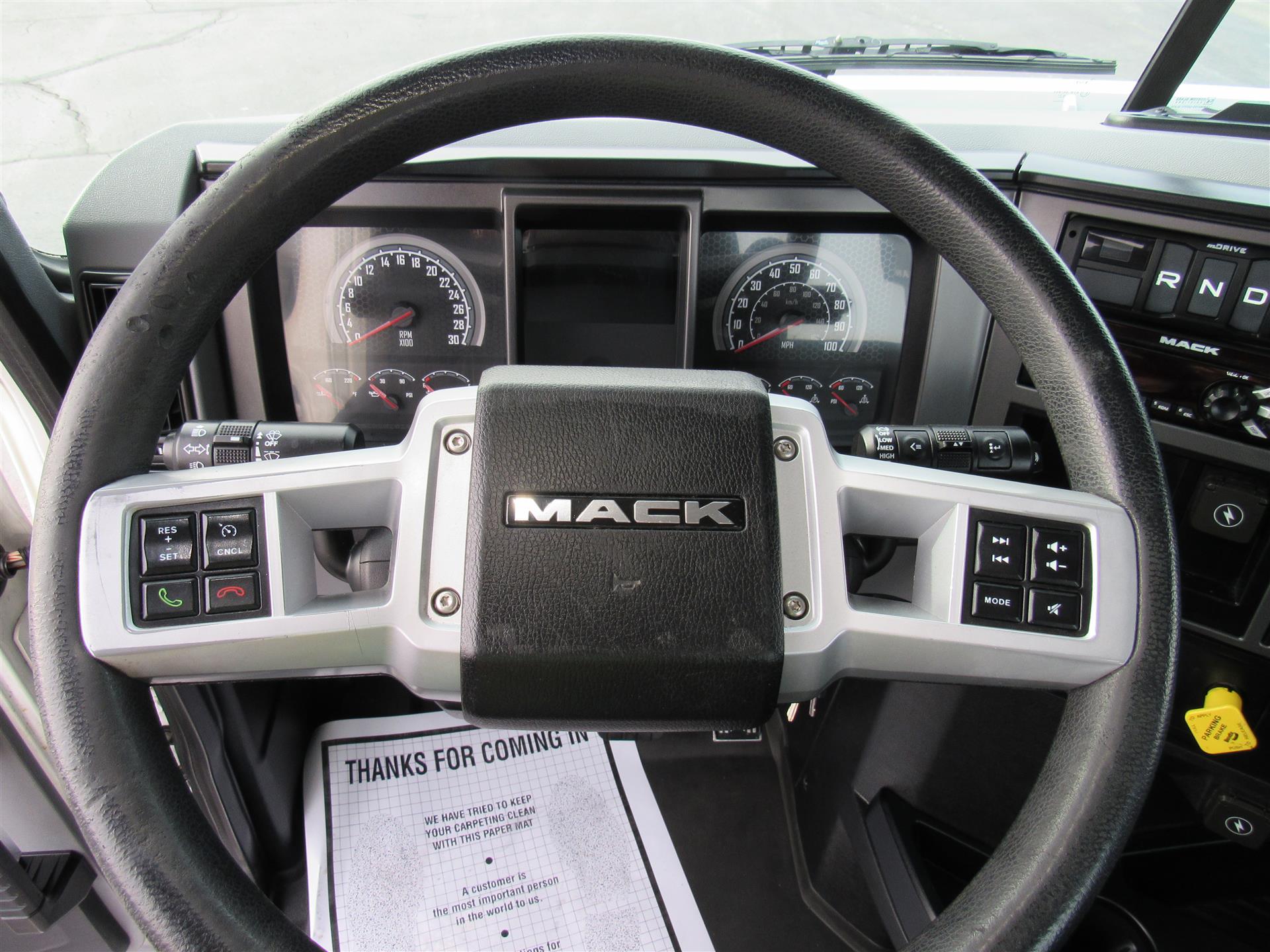 2020 Mack - image 15