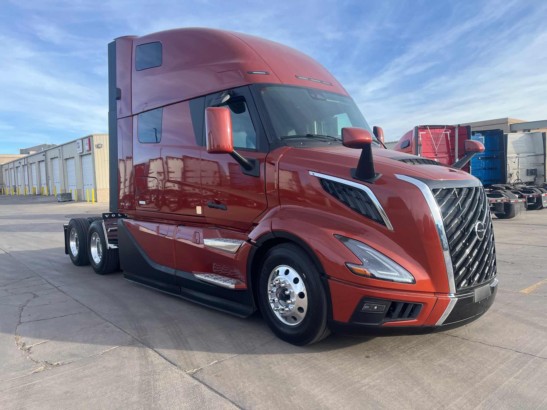 2026 Volvo - image 9