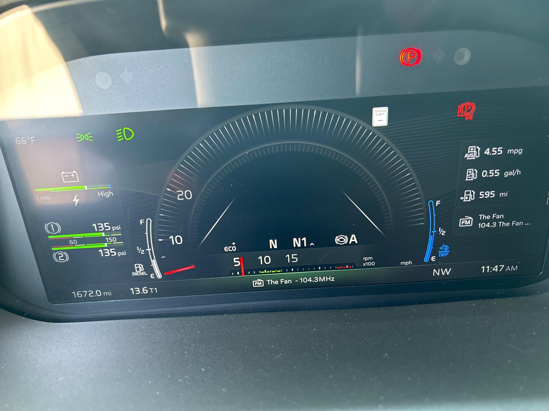 2026 Volvo - image 18