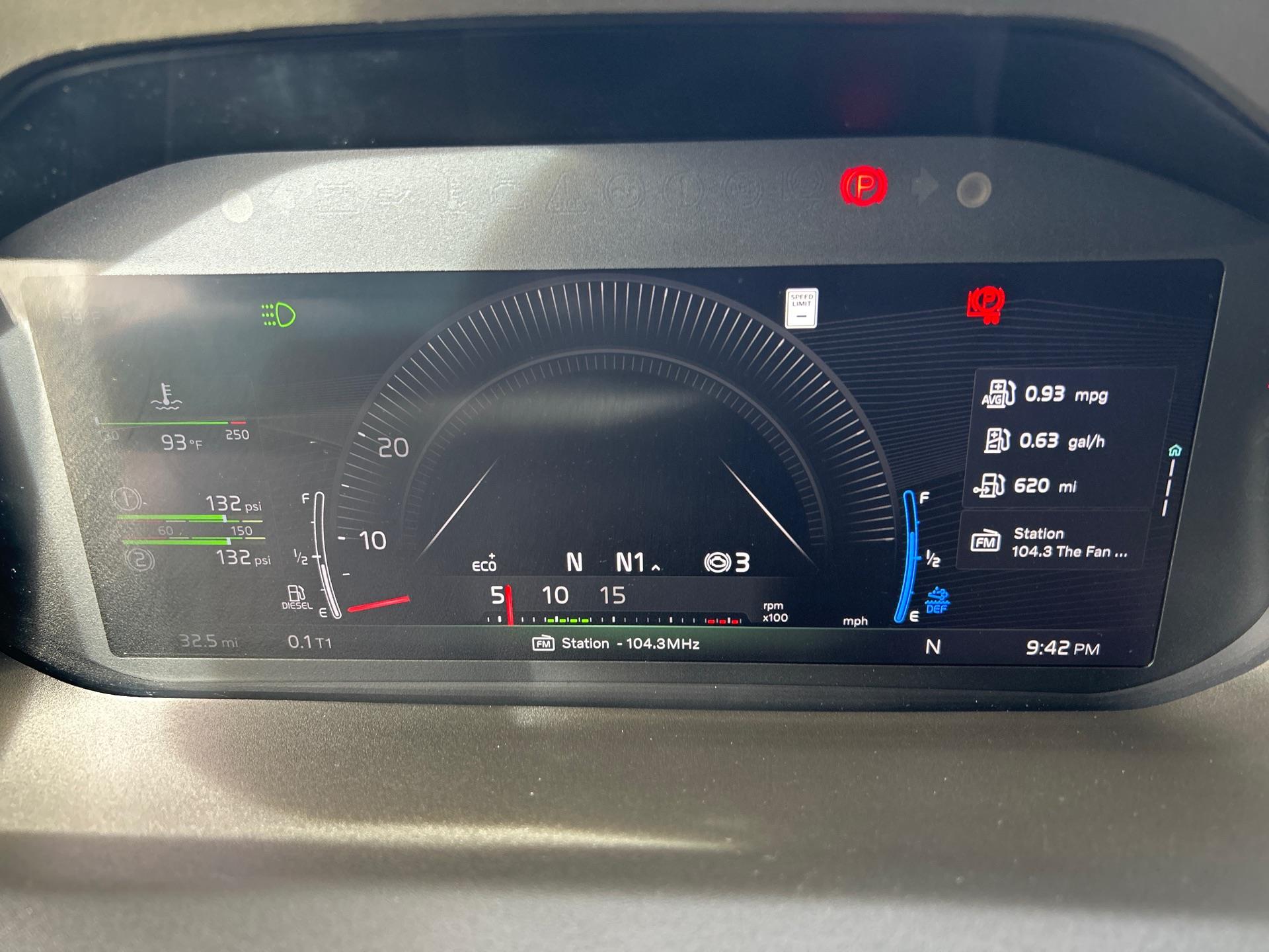 2026 Volvo - image 18