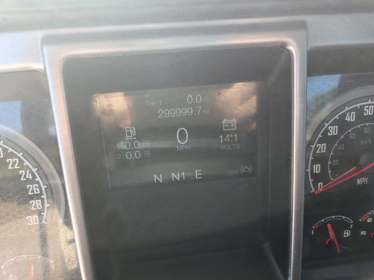 2019 Mack - image 12