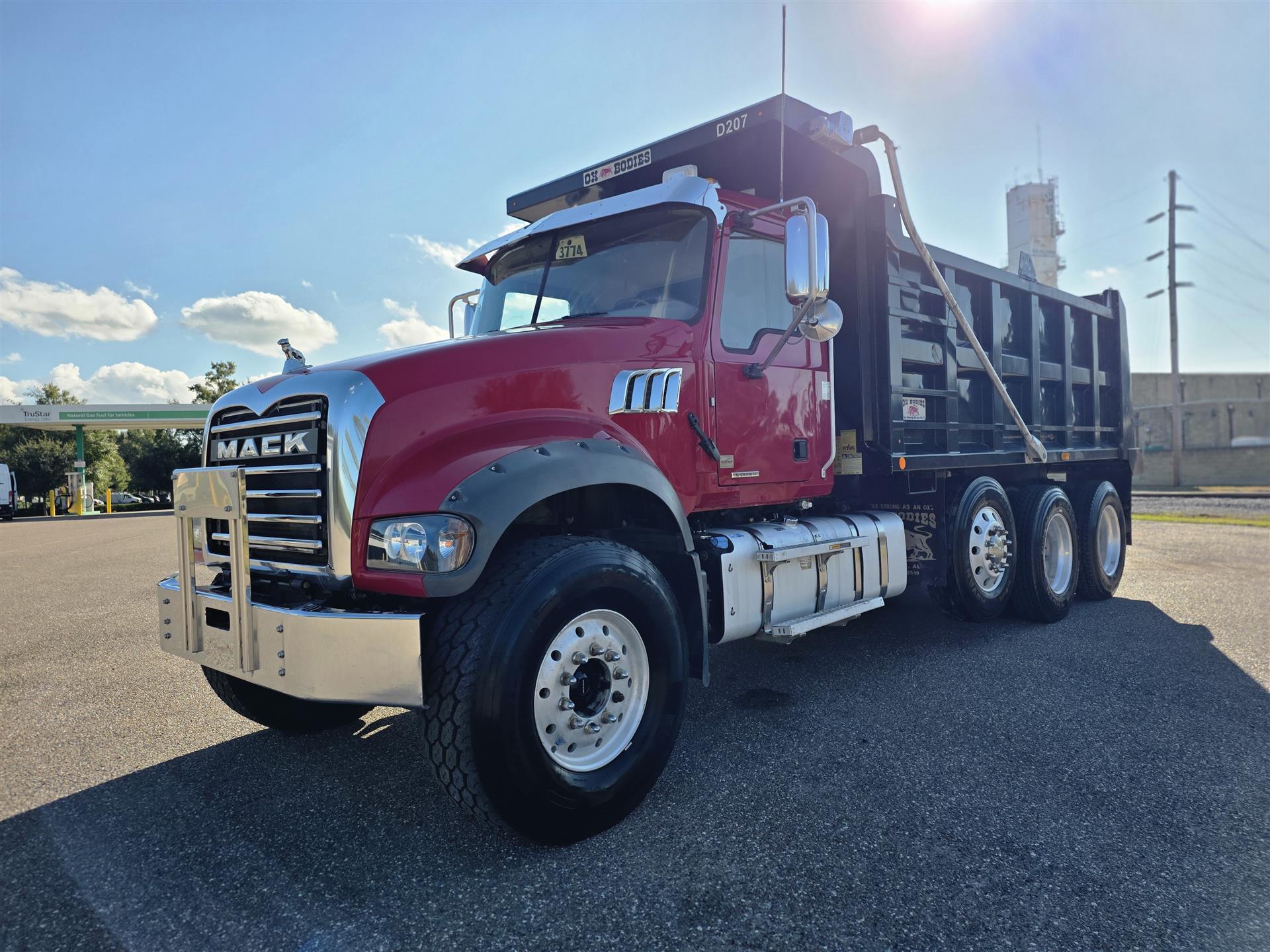 2019 Mack GR84F