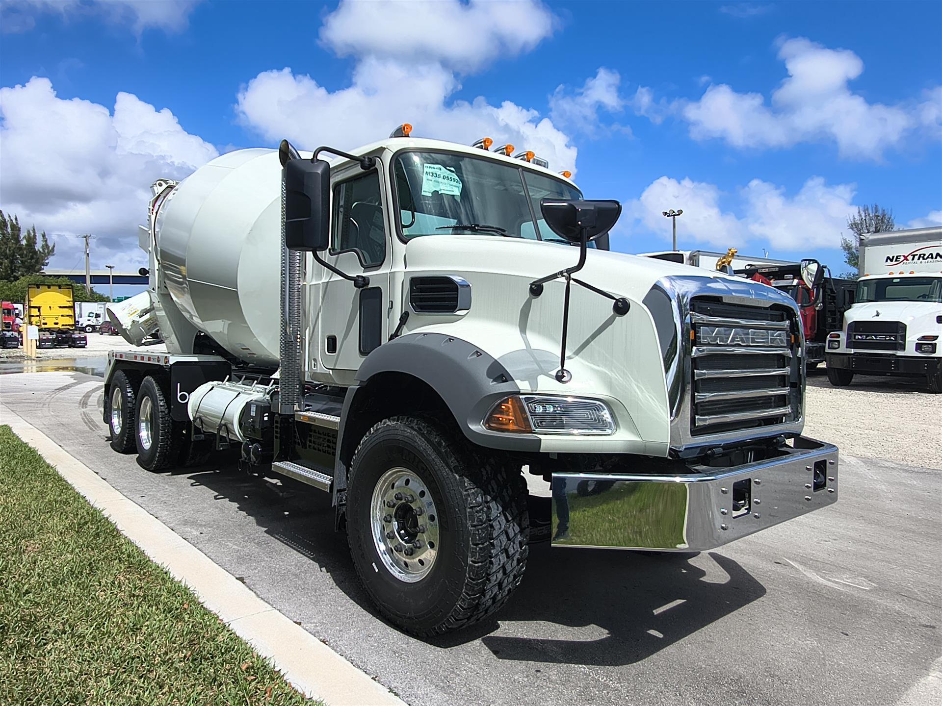 2026 Mack Granite in Fort Lauderdale, FL — photo 5