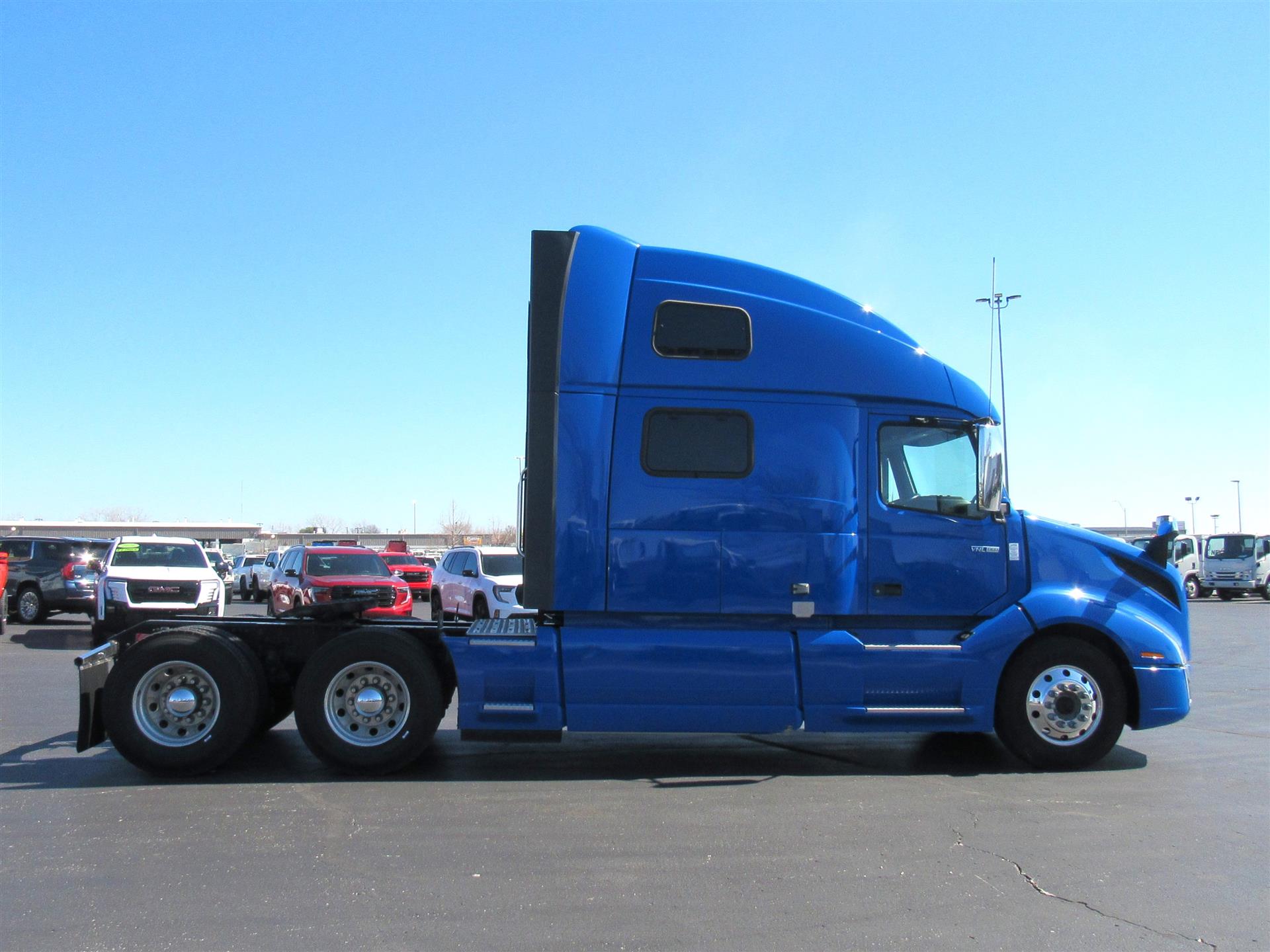 2024 Volvo VNL 860 - image 7