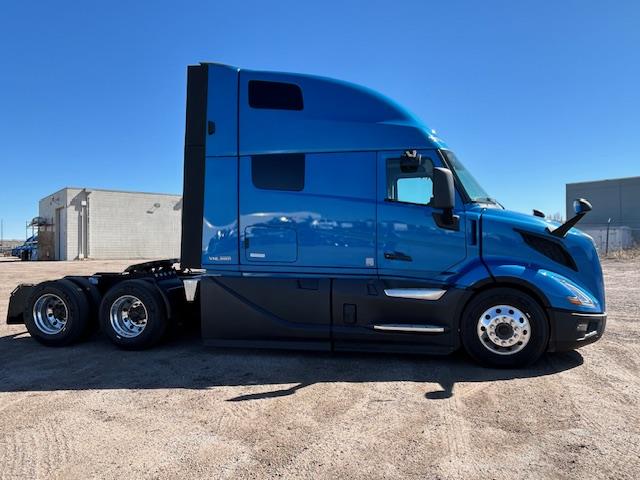 2026 Volvo - image 2