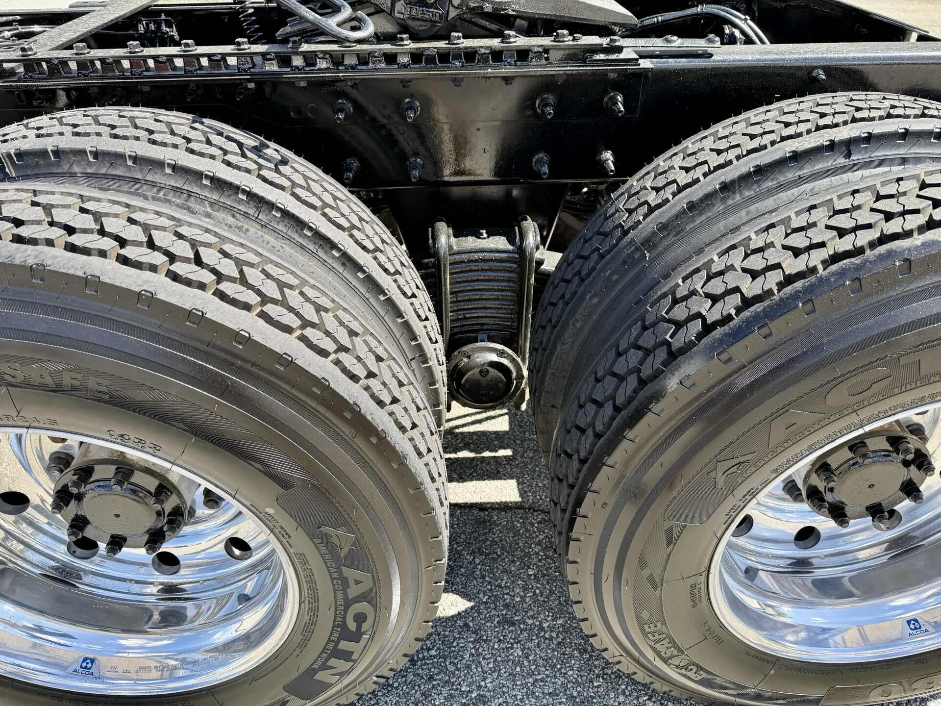 2021 Mack - image 15