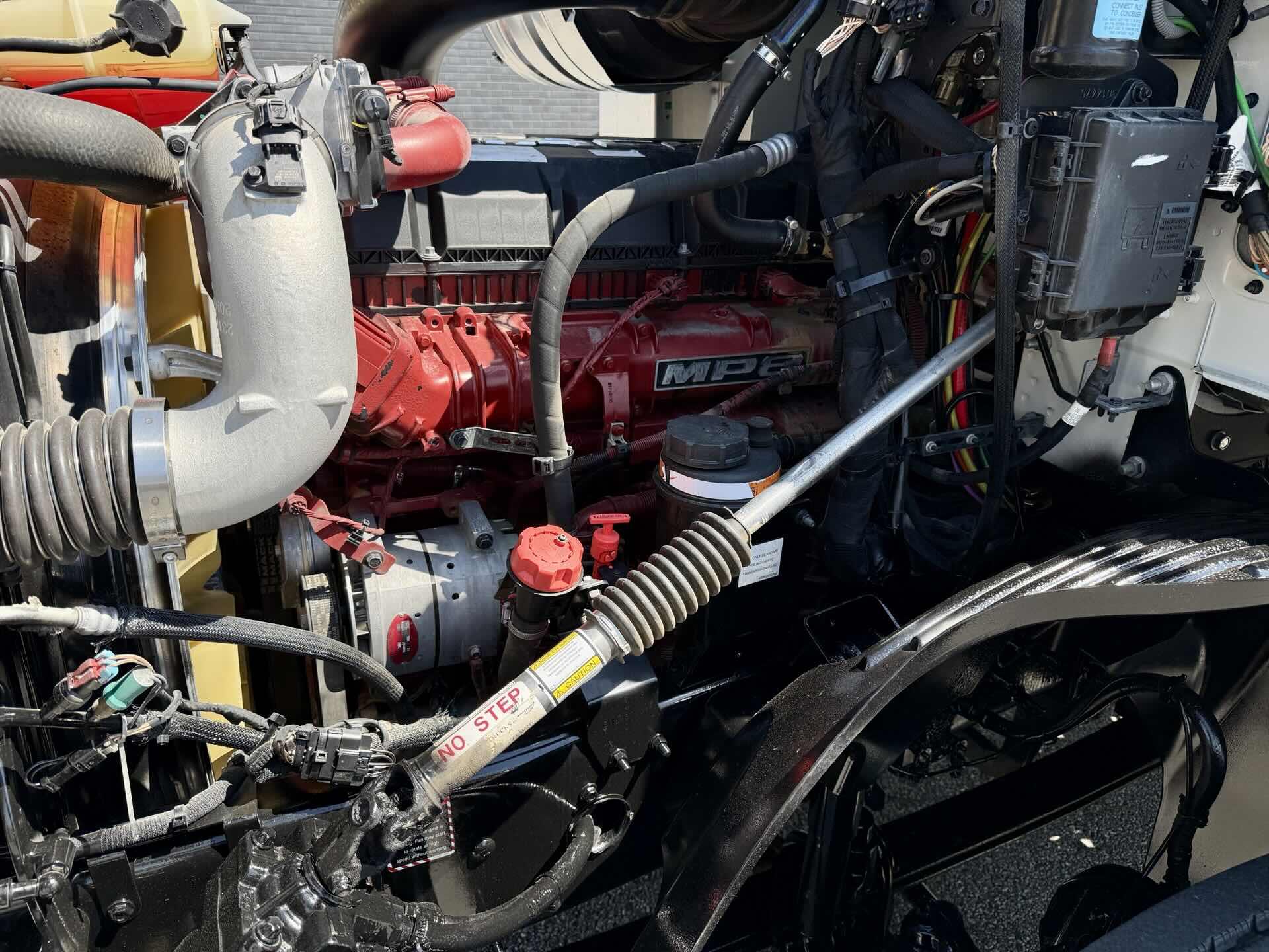 2022 Mack - image 11