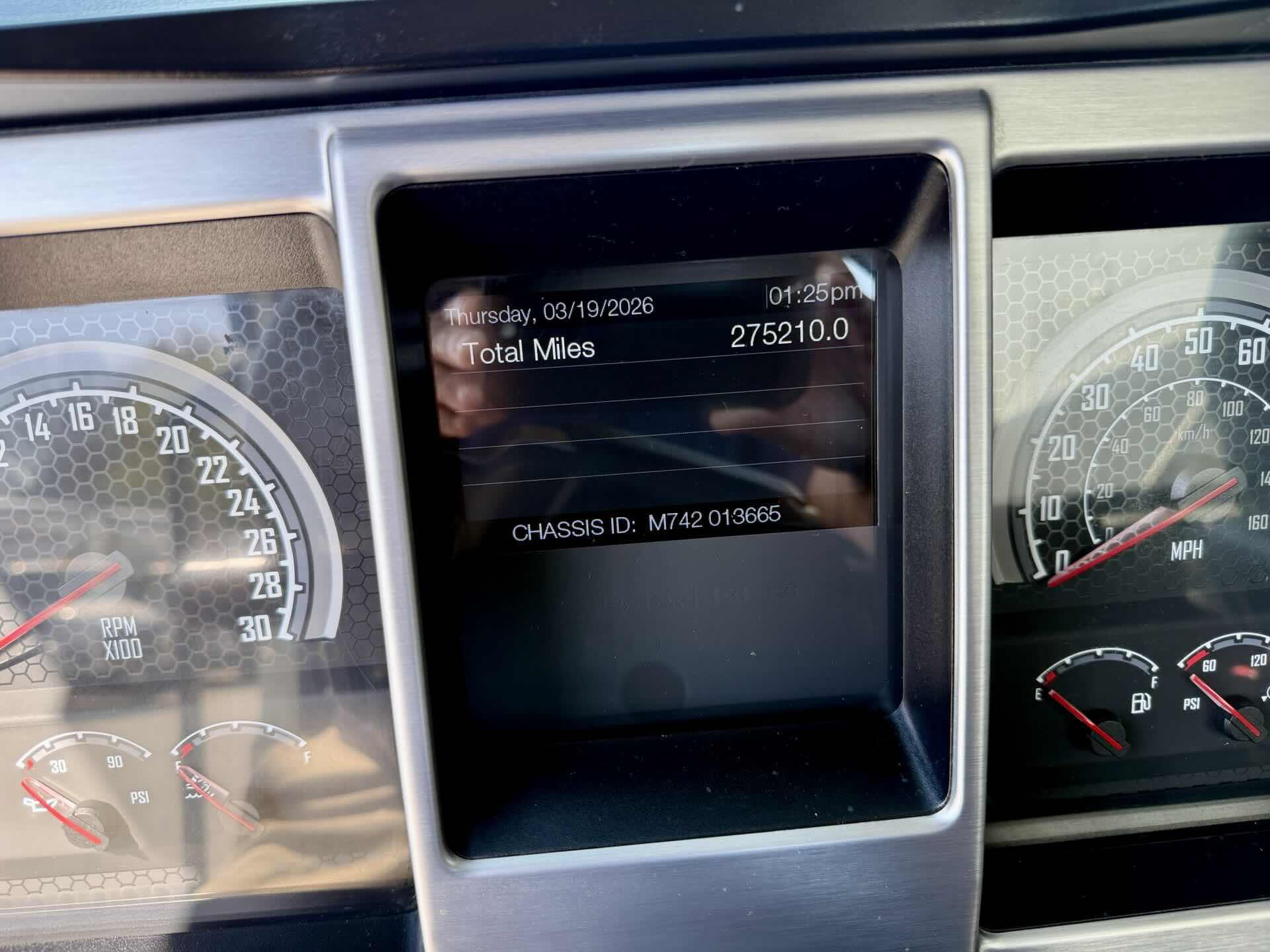 2020 Mack - image 16