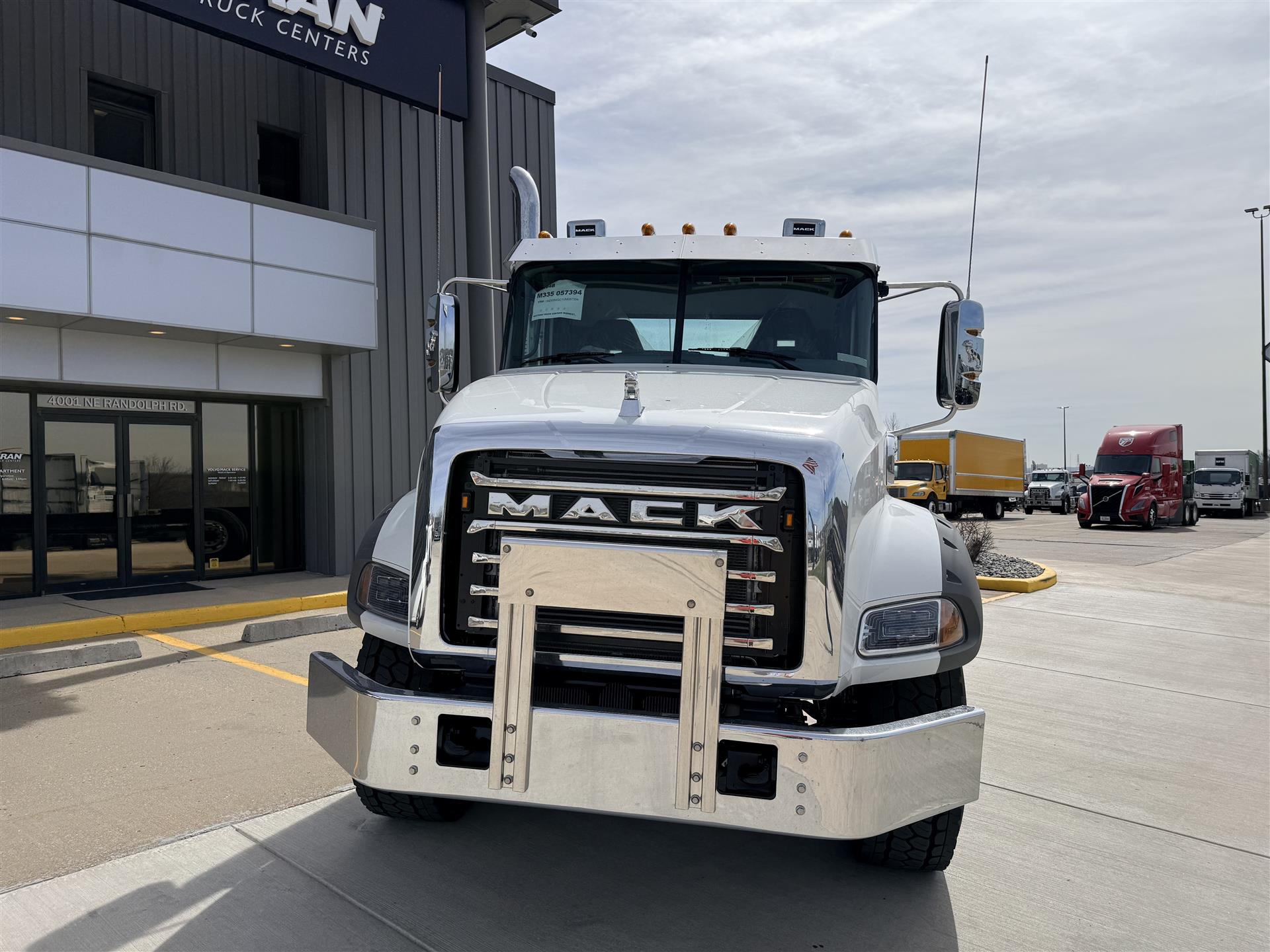 2027 Mack in Kansas City, MO — photo 2