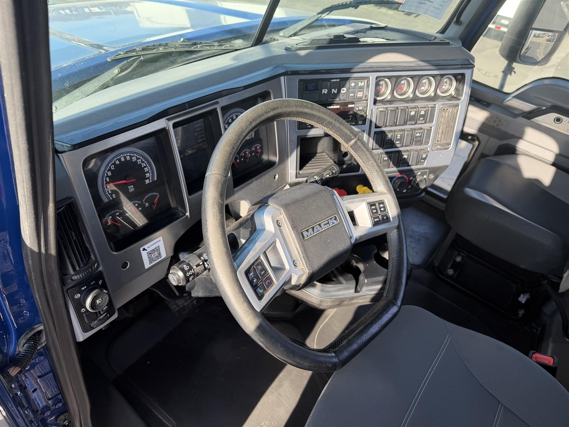 2022 Mack - image 10