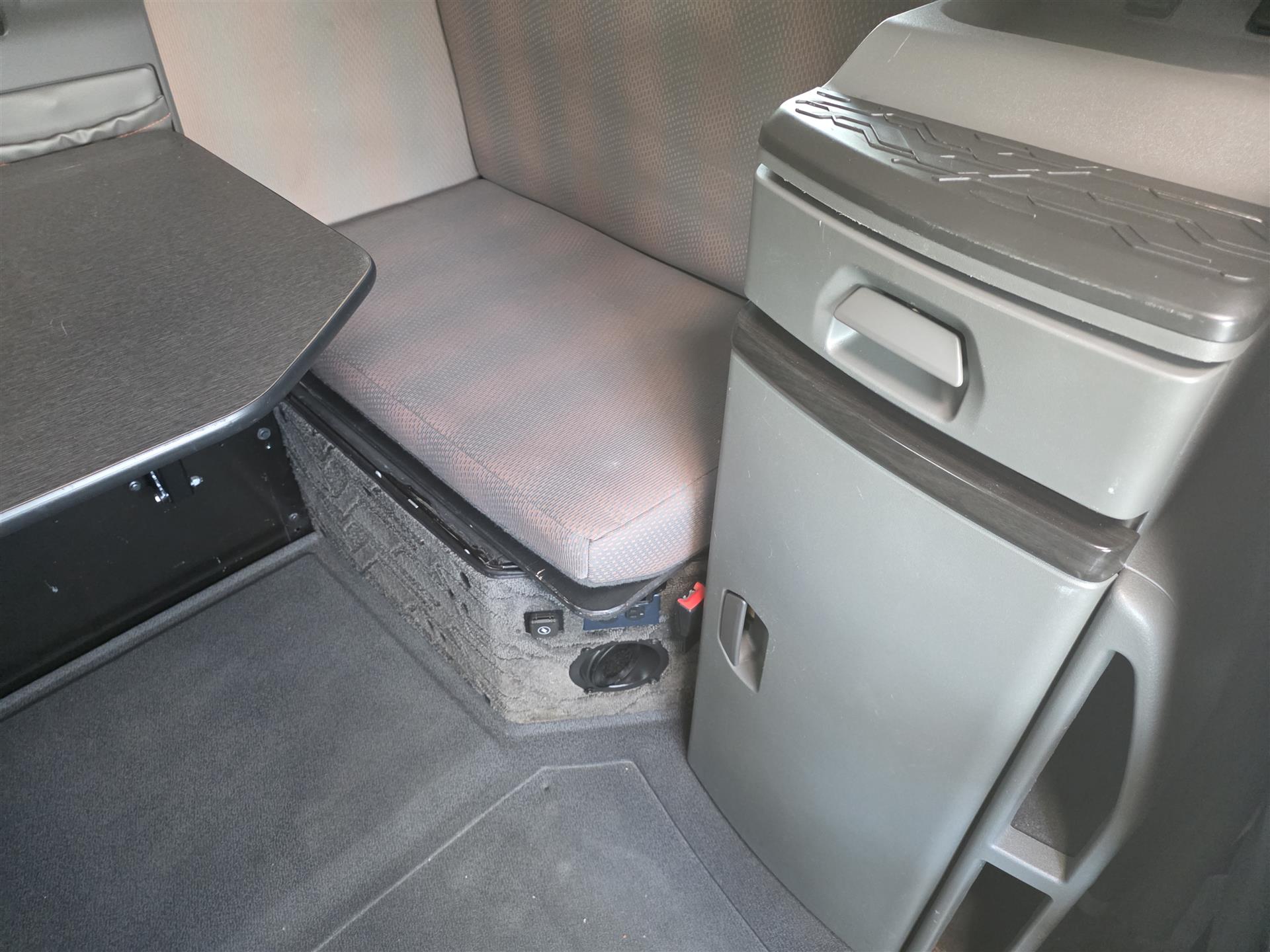 2023 Volvo - image 18