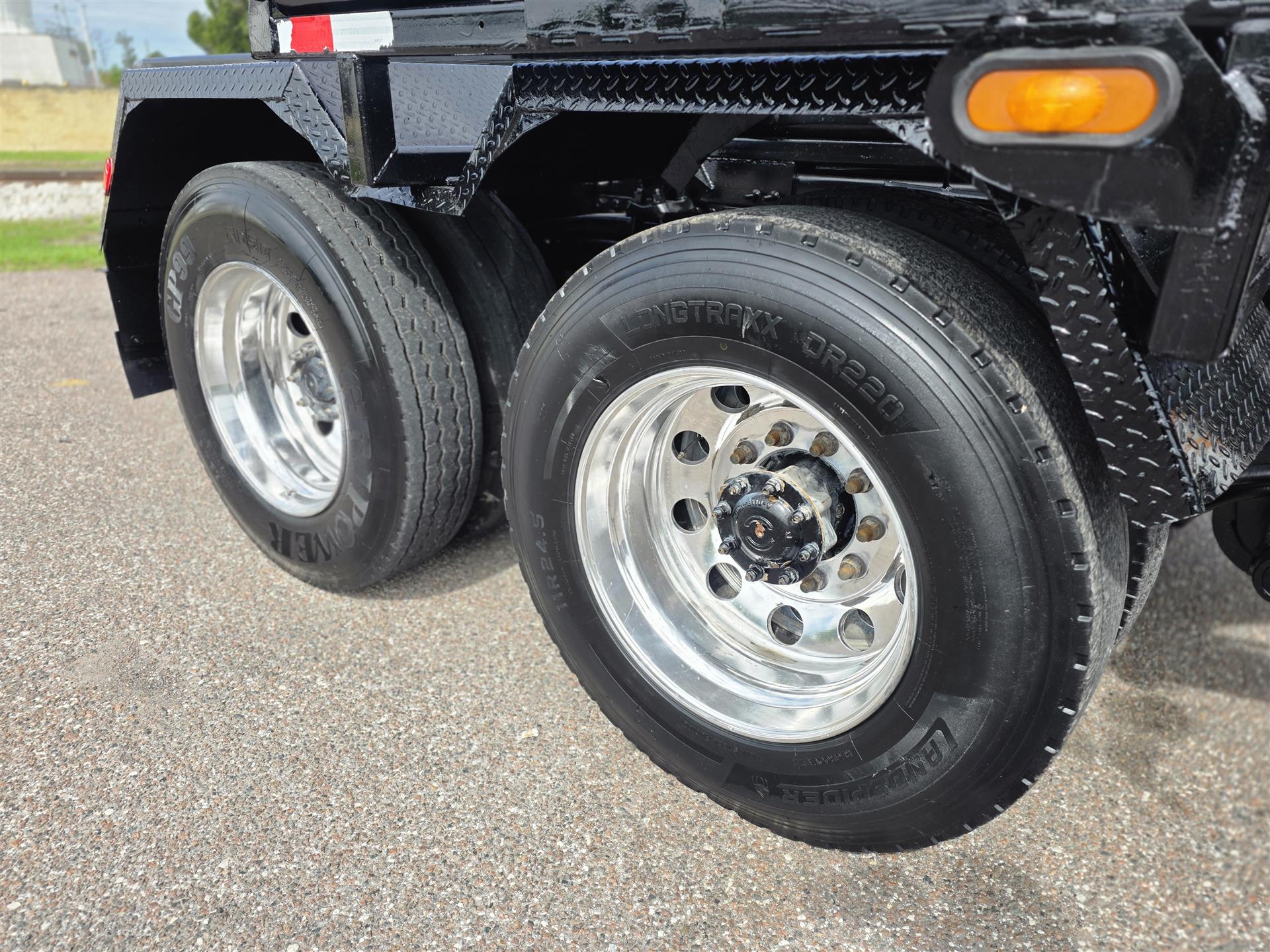 2022 Mack - image 16