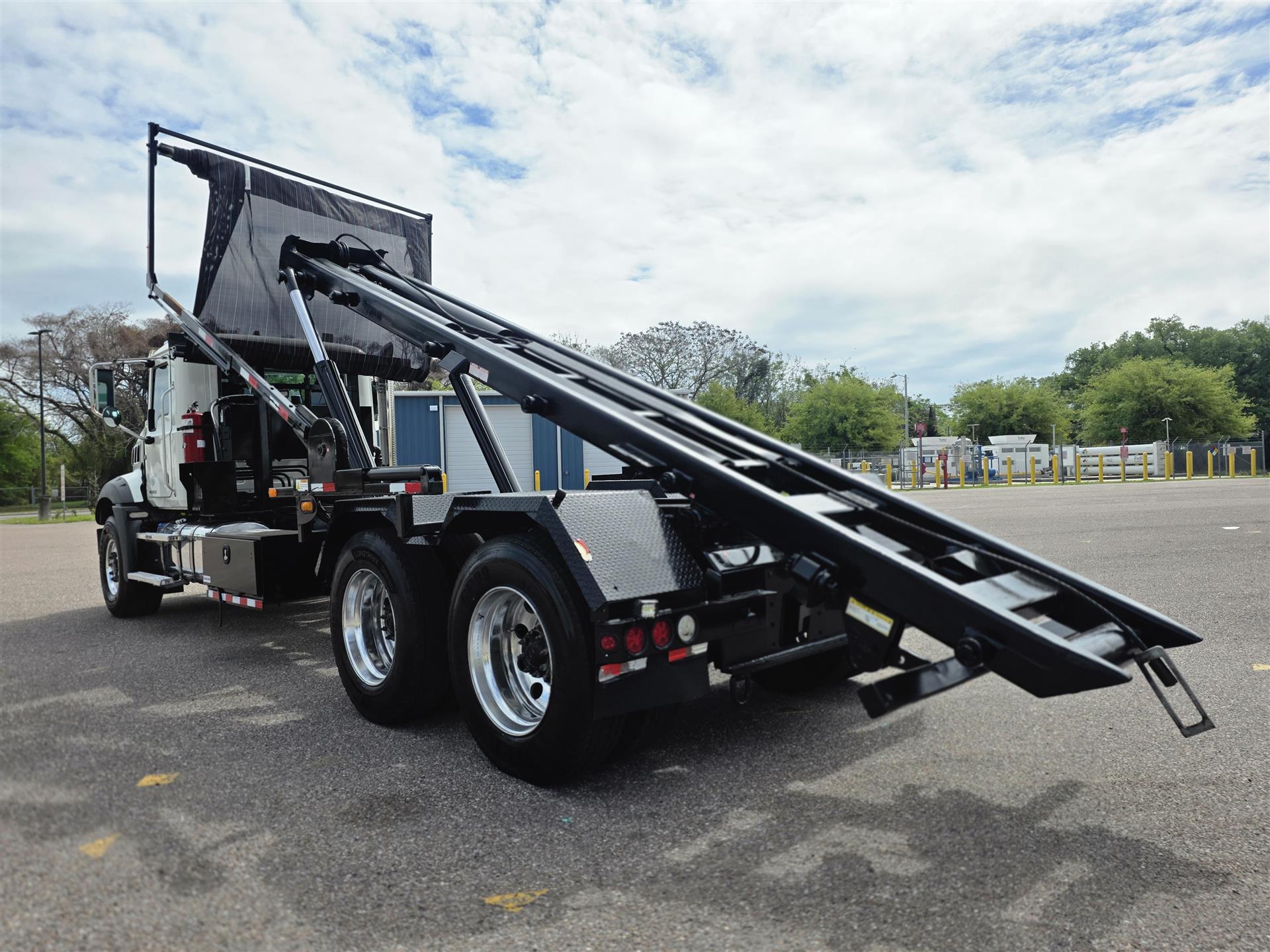 2022 Mack - image 10