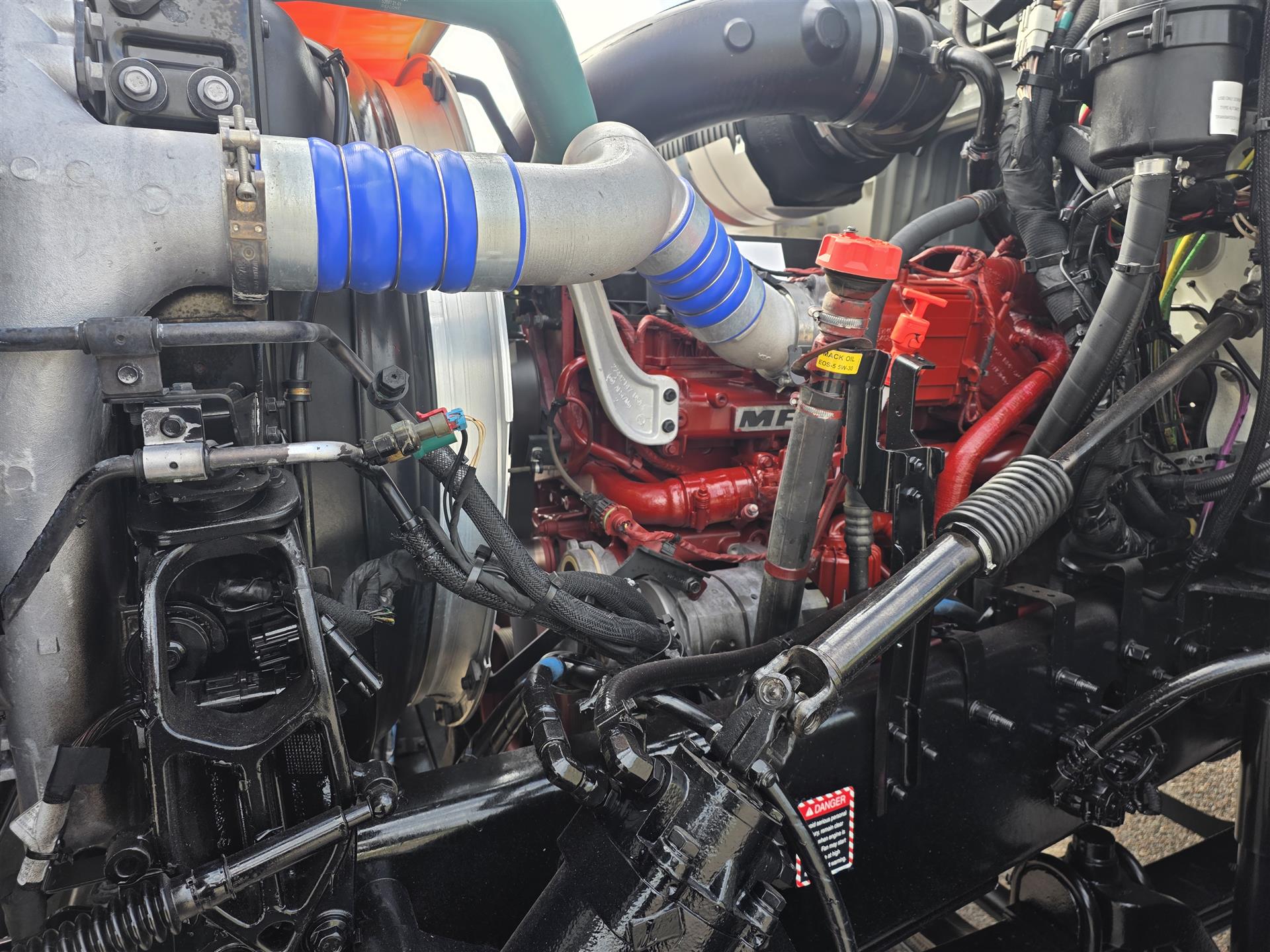 2022 Mack - image 22