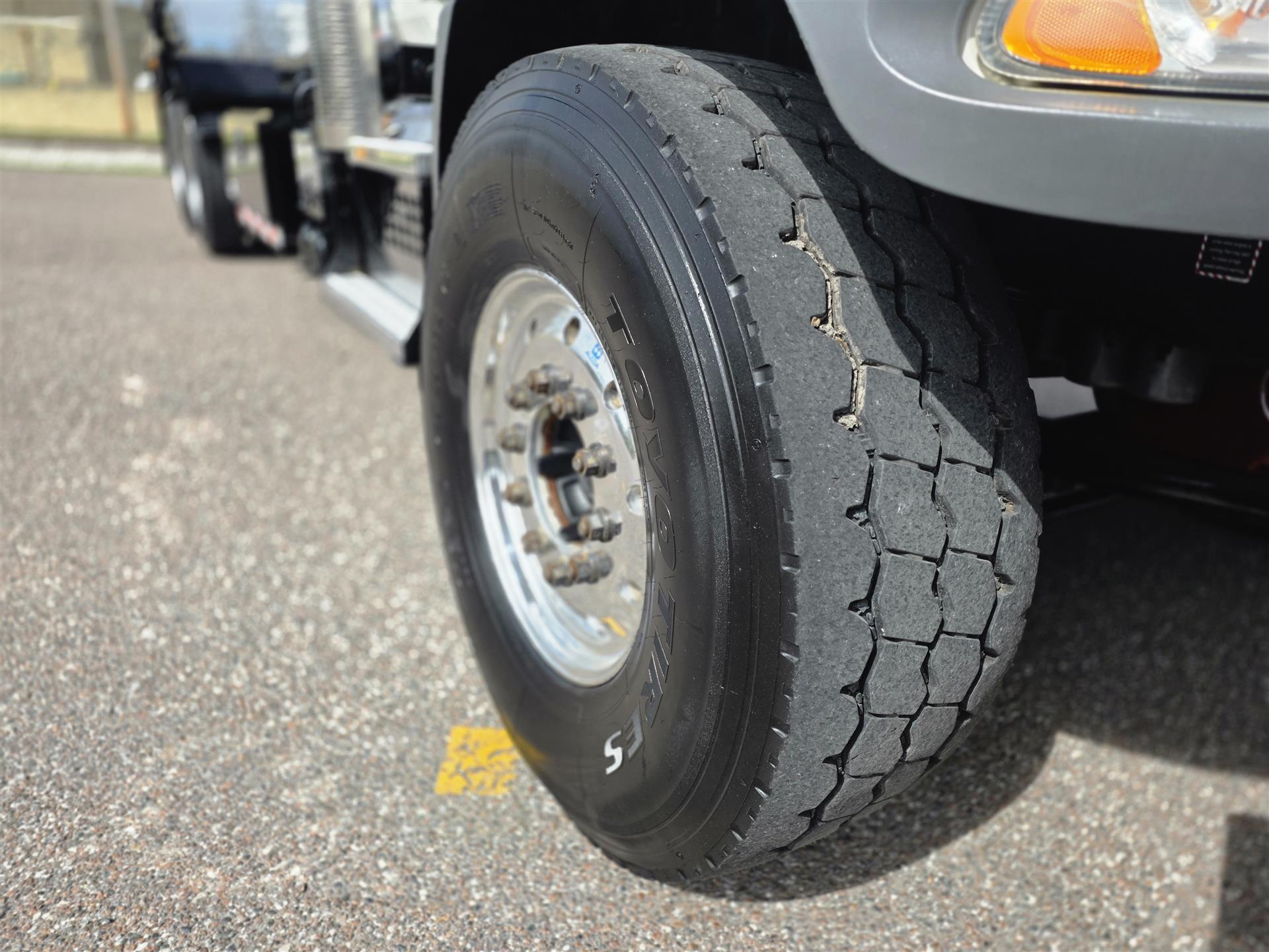 2022 Mack - image 17