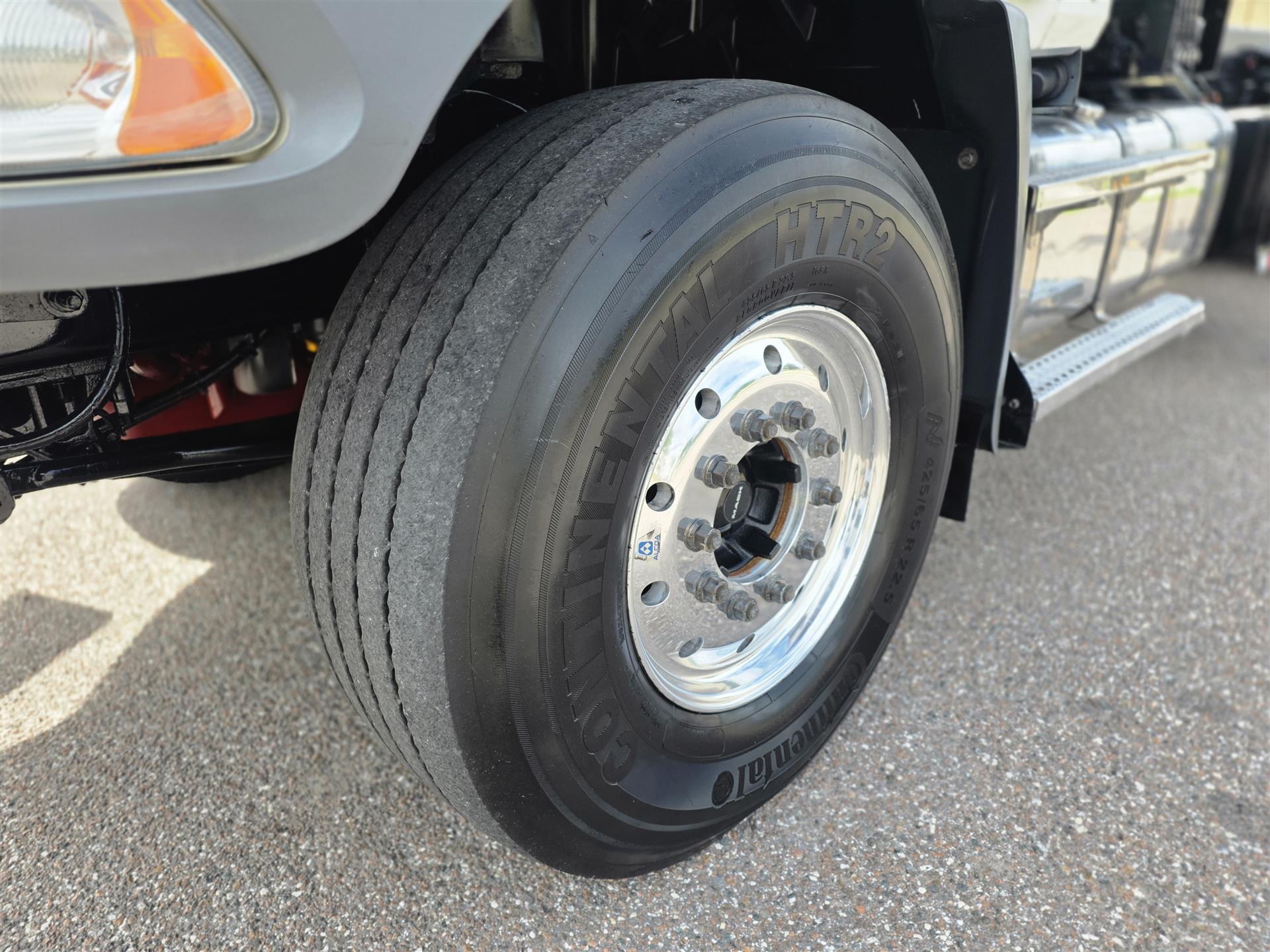 2022 Mack - image 18