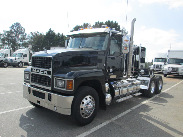 2022 Mack PI64T