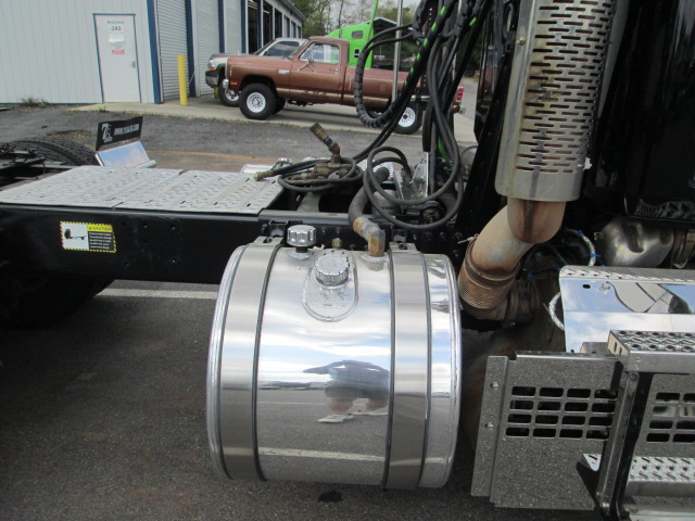 2022 Mack Pinnacle - image 12