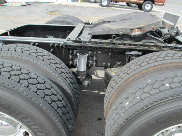 2022 Mack Pinnacle - image 9