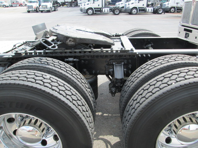 2022 Mack Pinnacle - image 11