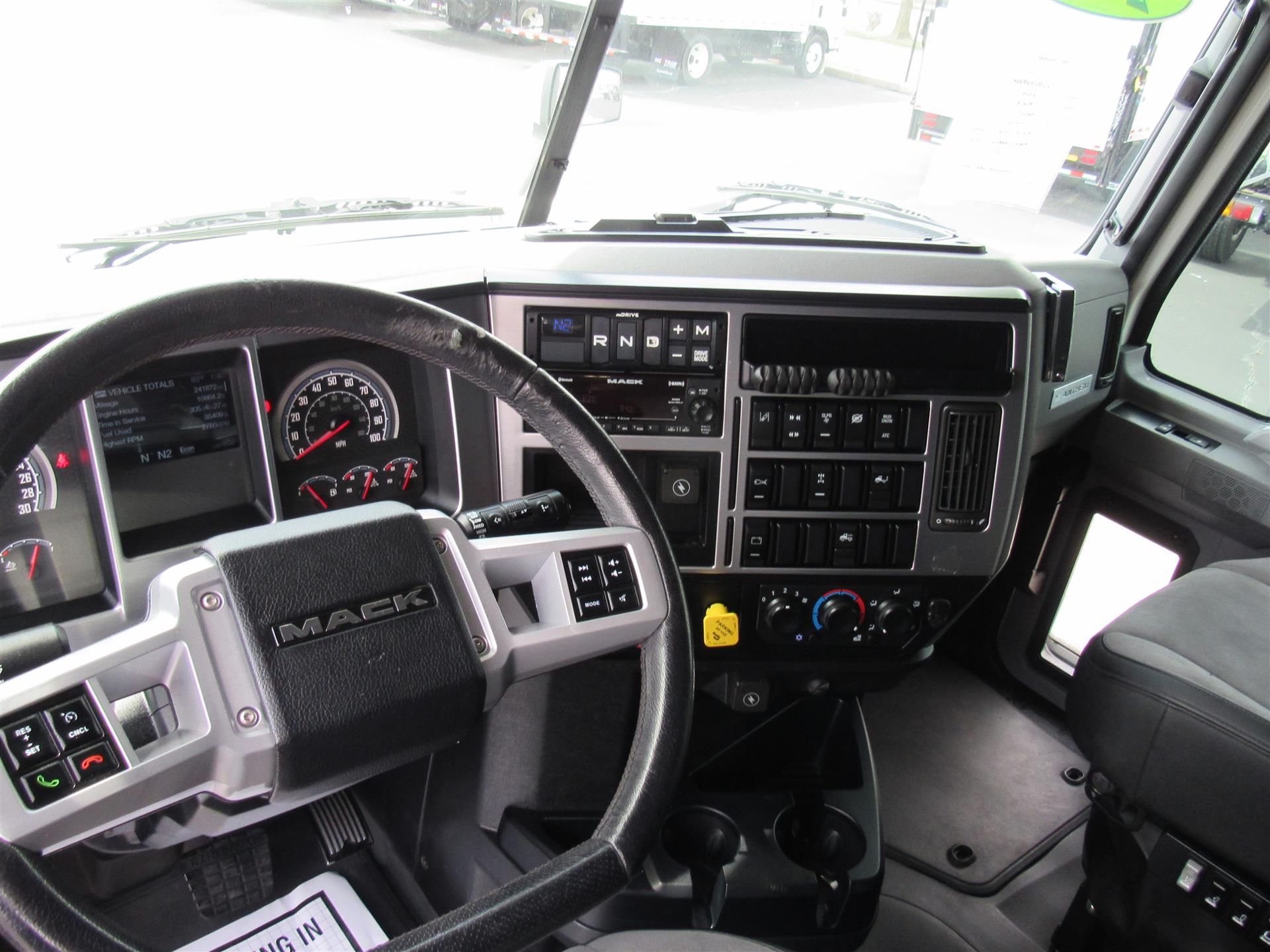 2024 Mack - image 15