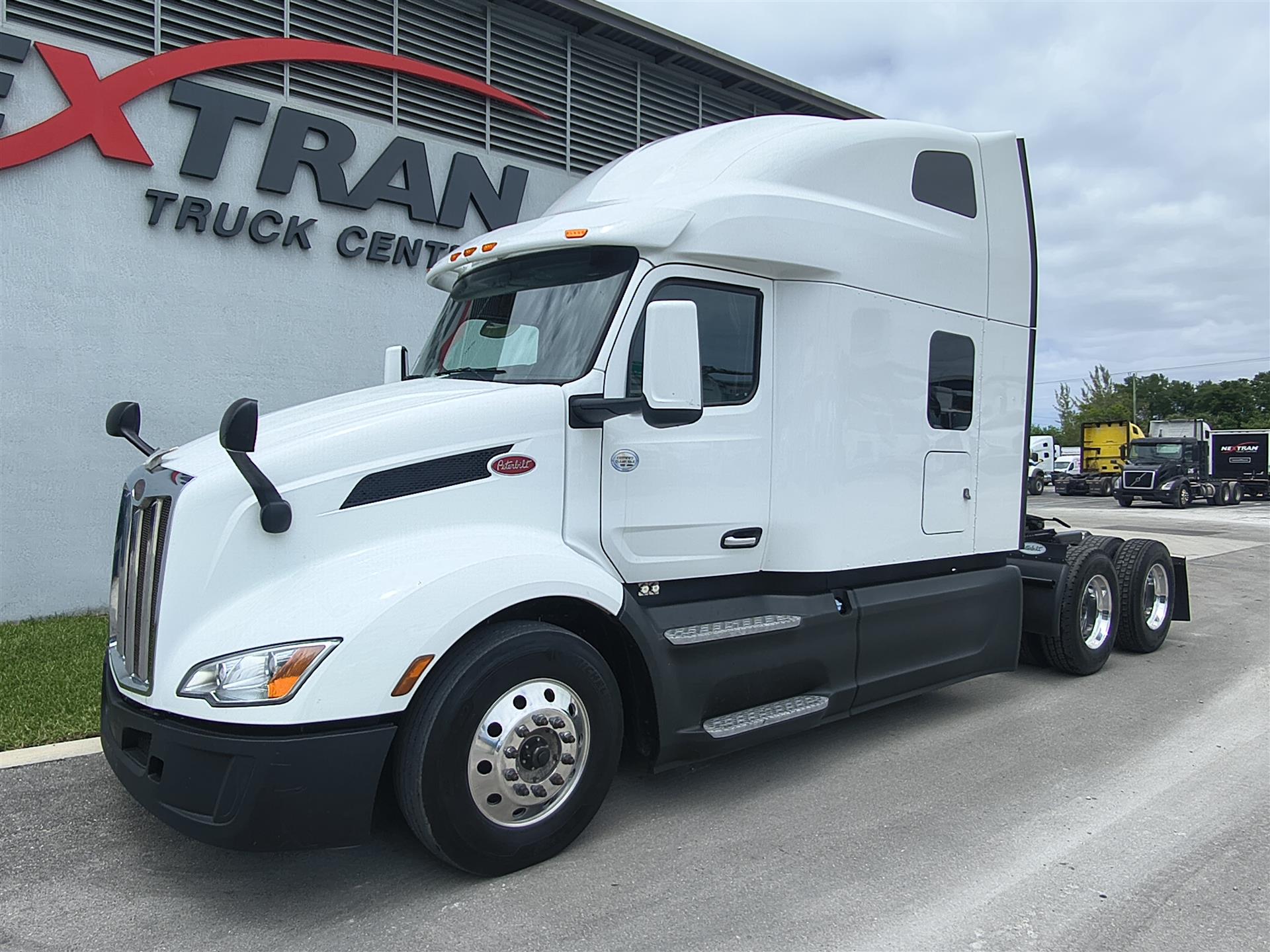 2022 Peterbilt 579