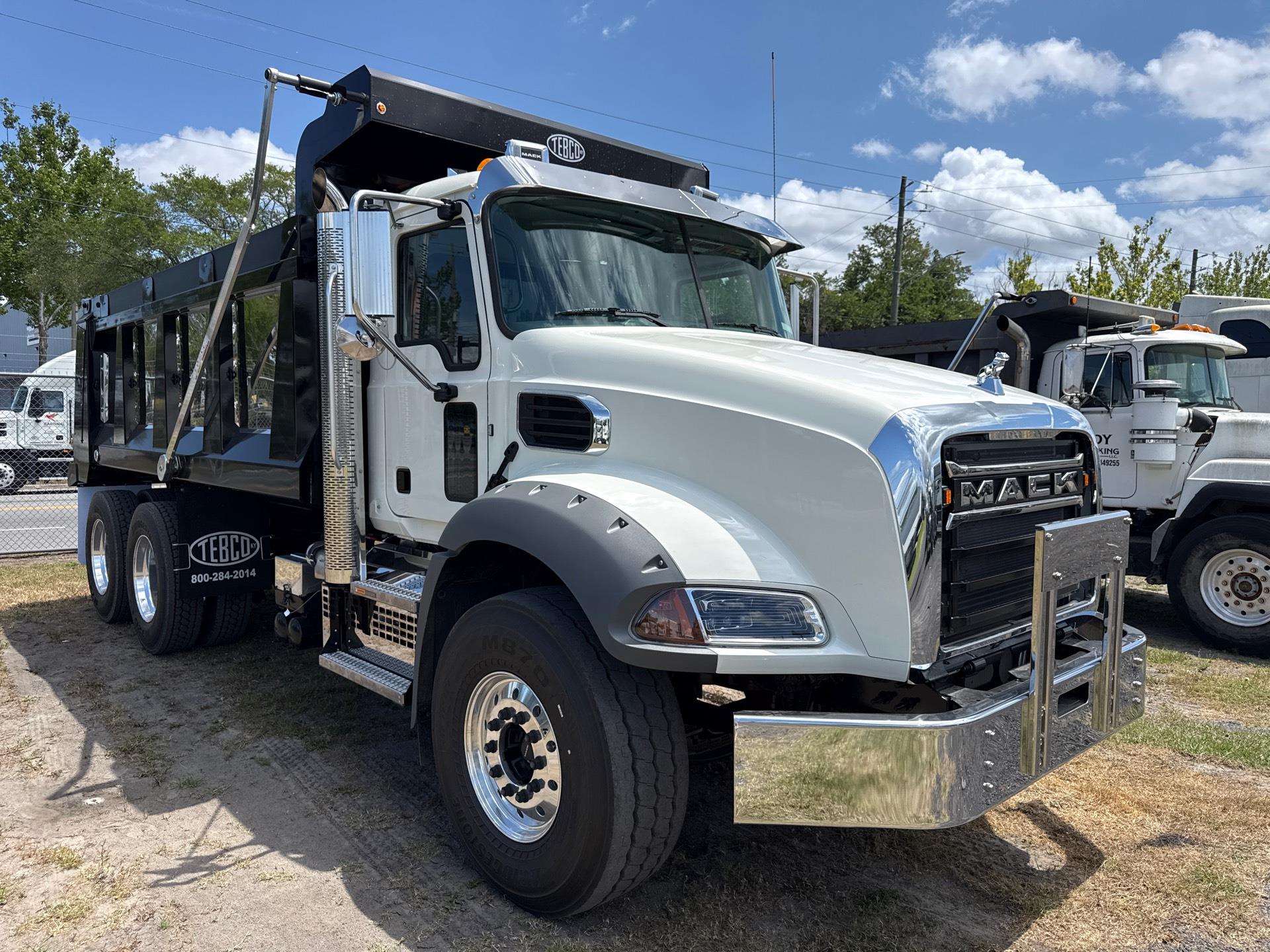 2026 Mack GR64BR