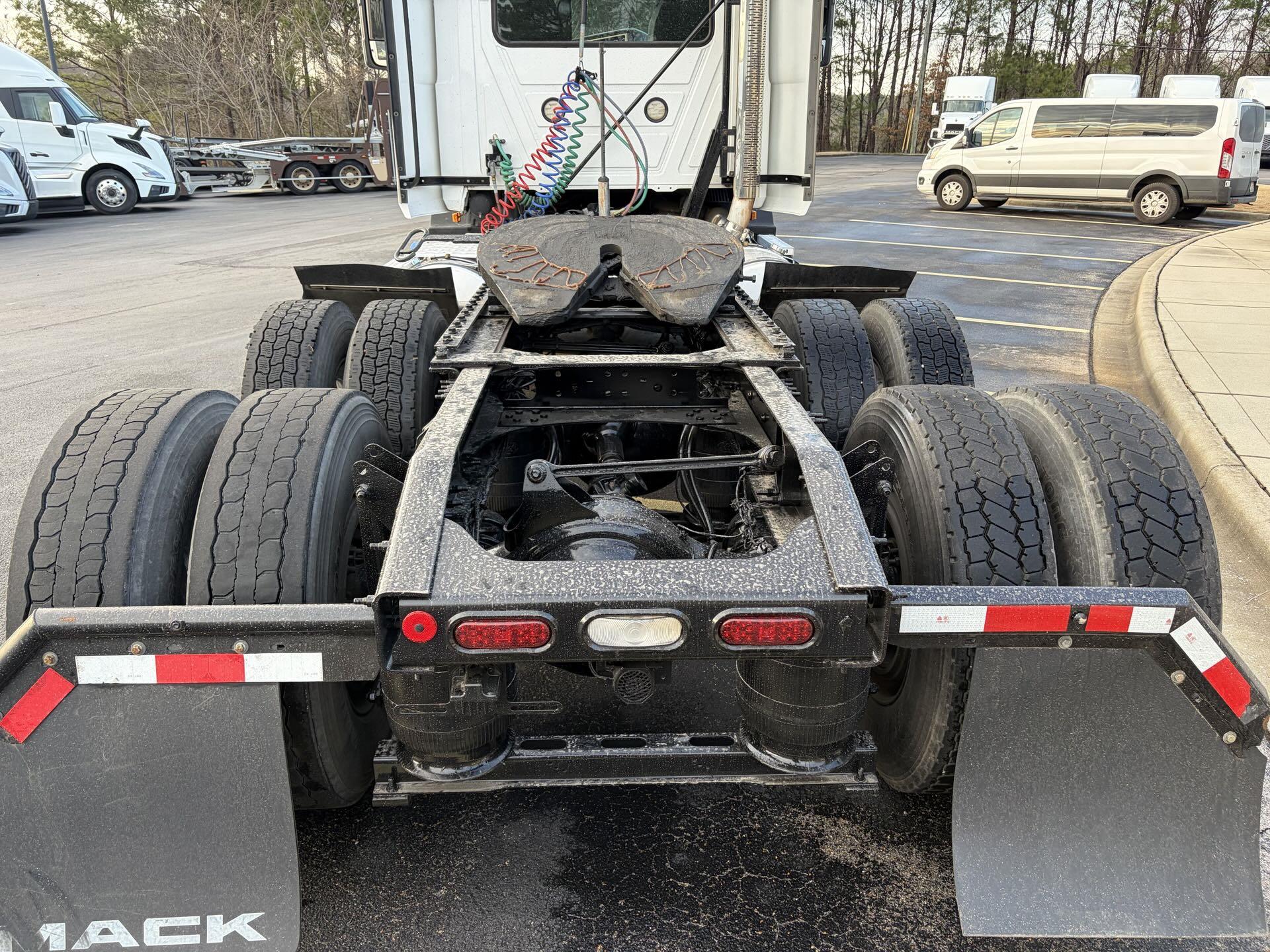 2021 Mack Anthem in Fultondale, AL — photo 6