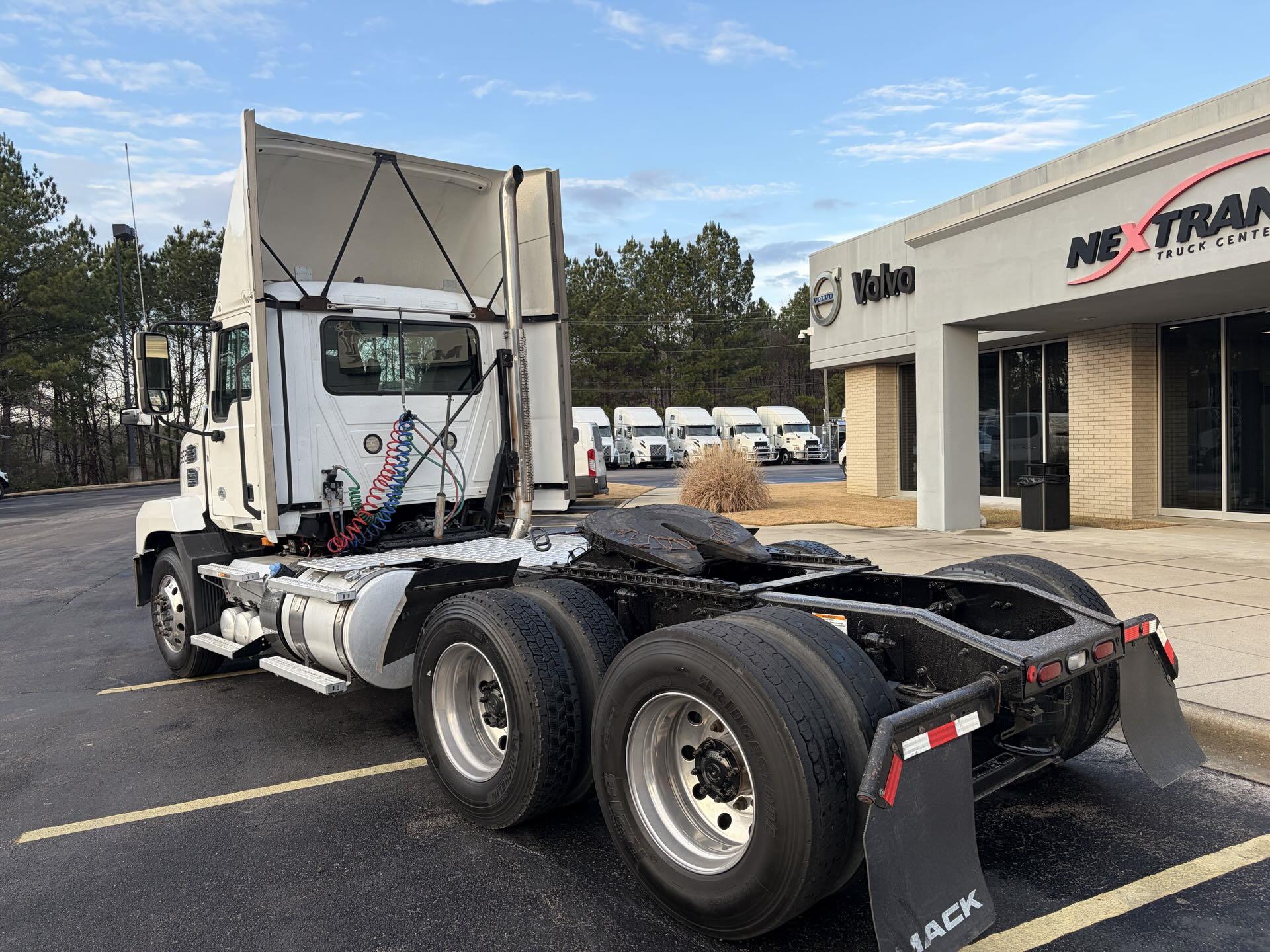 2021 Mack Anthem in Fultondale, AL — photo 7