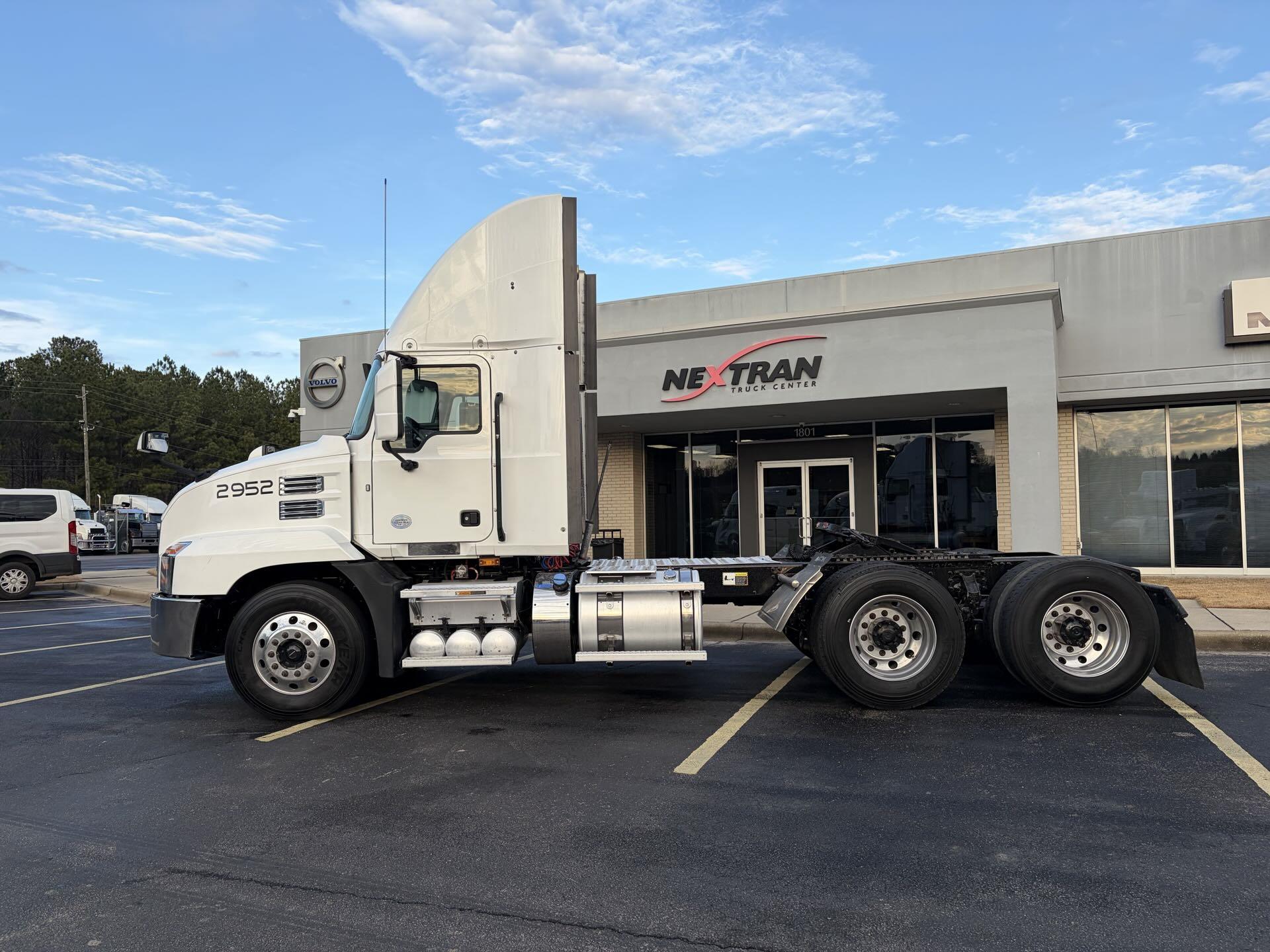 2021 Mack Anthem in Fultondale, AL — photo 8