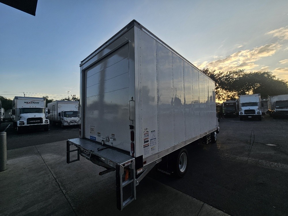 2026 Isuzu in Miami, FL — photo 3
