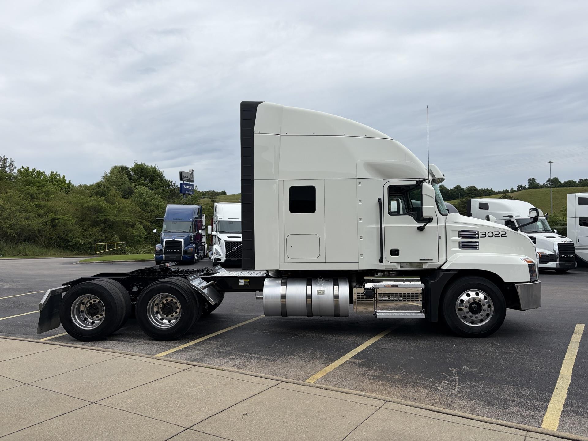 2023 Mack in Fultondale, AL — photo 4