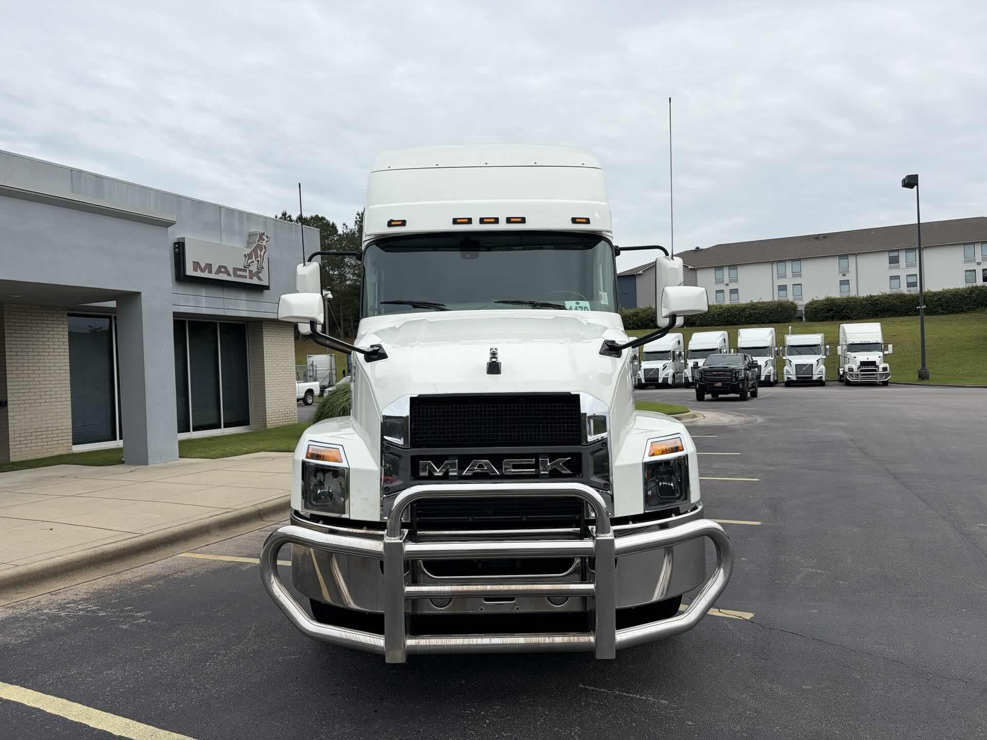 2022 Mack Anthem in Fultondale, AL — photo 2