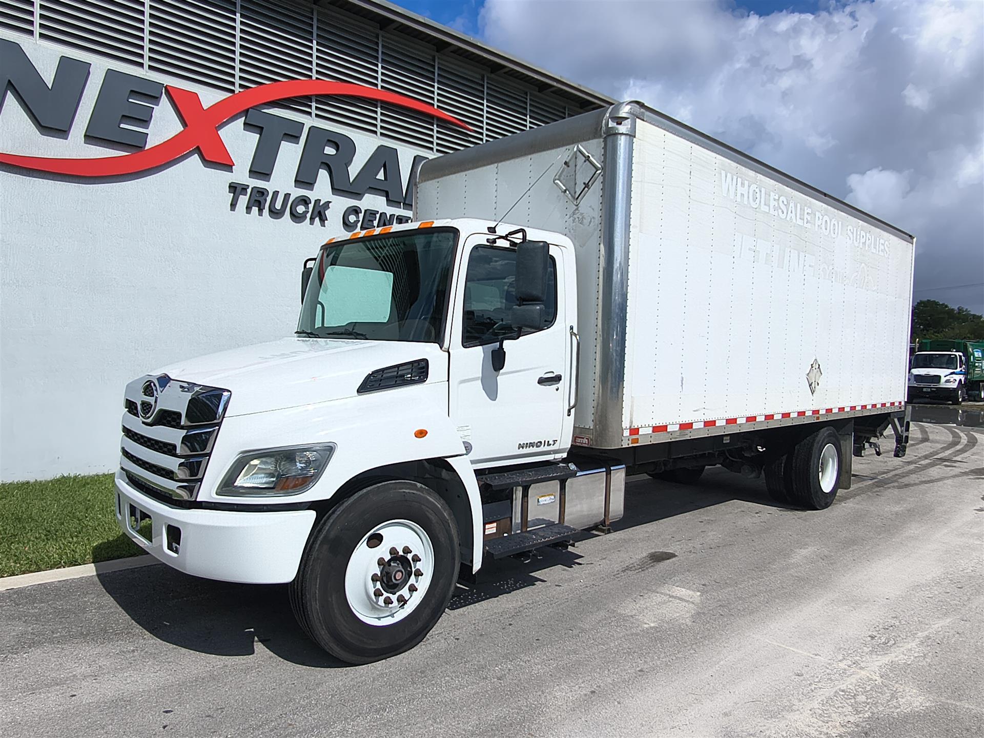 2021 Hino 338