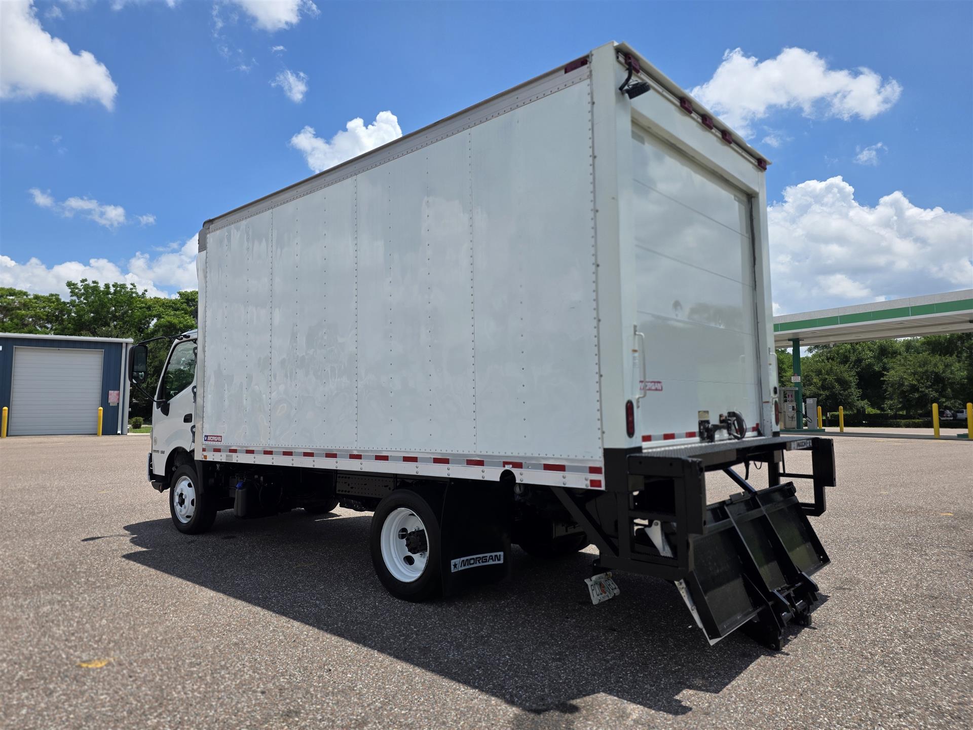 2019 Hino in Orlando, FL — photo 4