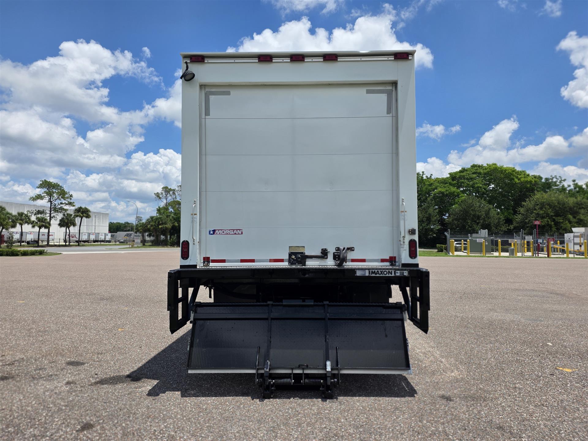 2019 Hino in Orlando, FL — photo 6