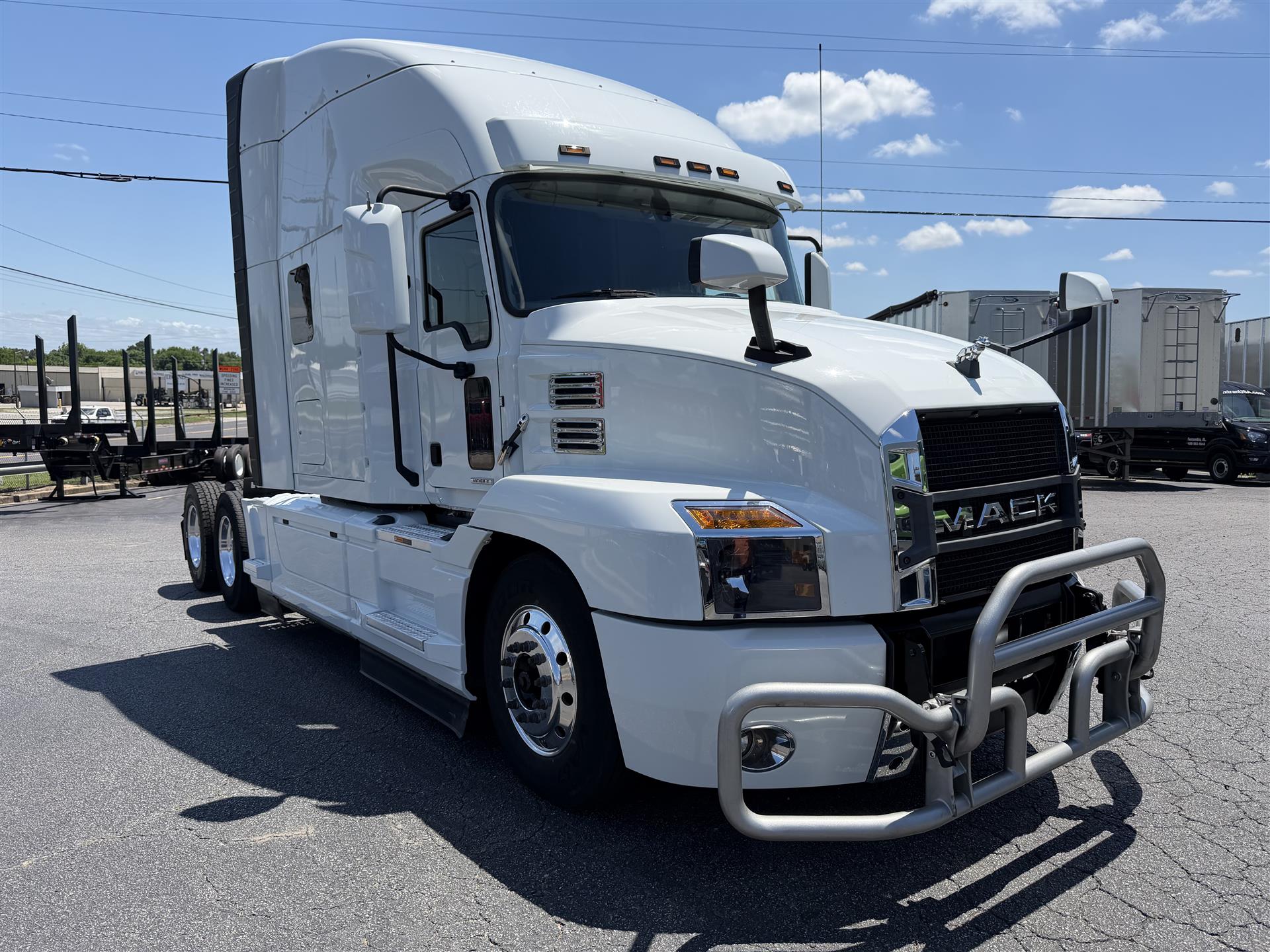 2024 Mack Anthem in Macon, GA — photo 3
