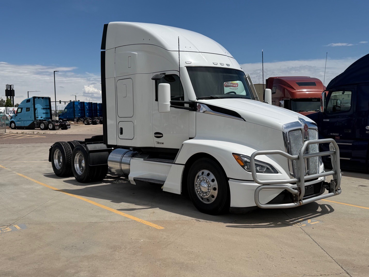 2022 Kenworth T680 in Commerce City, CO — photo 7