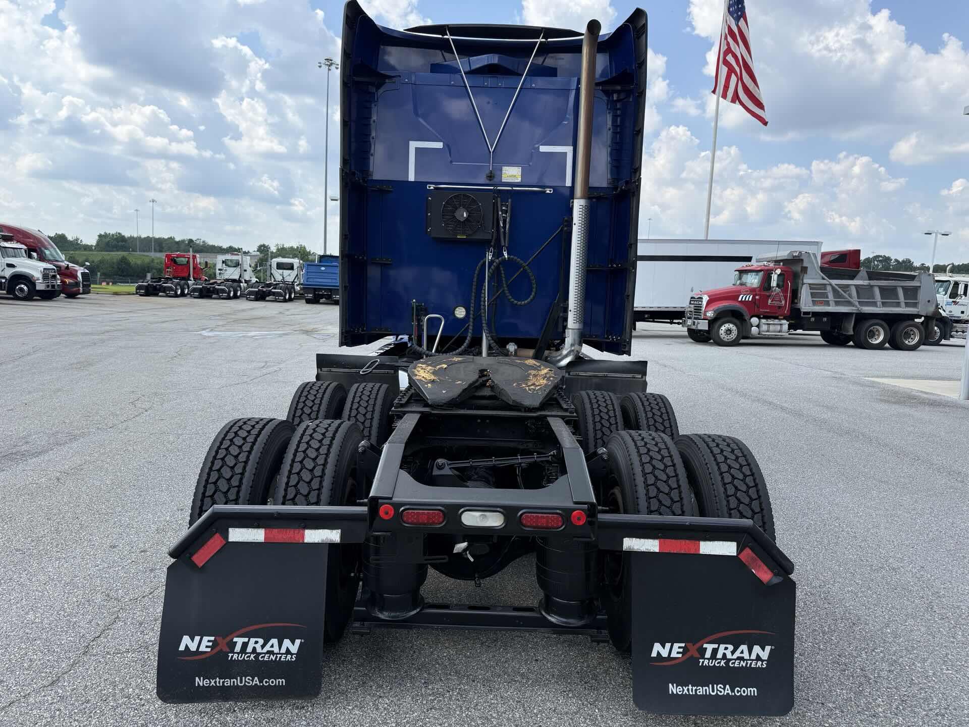 2021 Mack Anthem in Duluth, GA — photo 5
