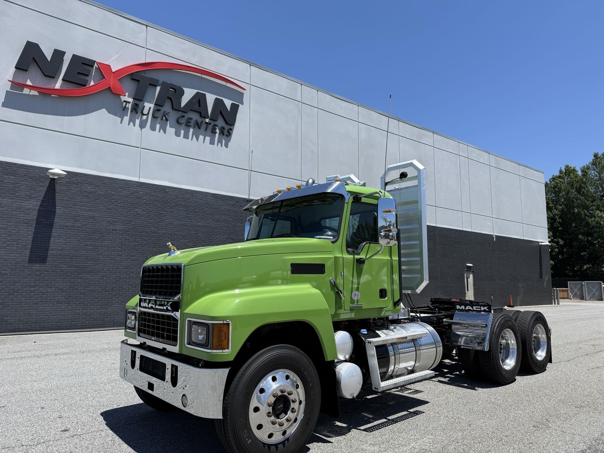 2022 Mack PI64T