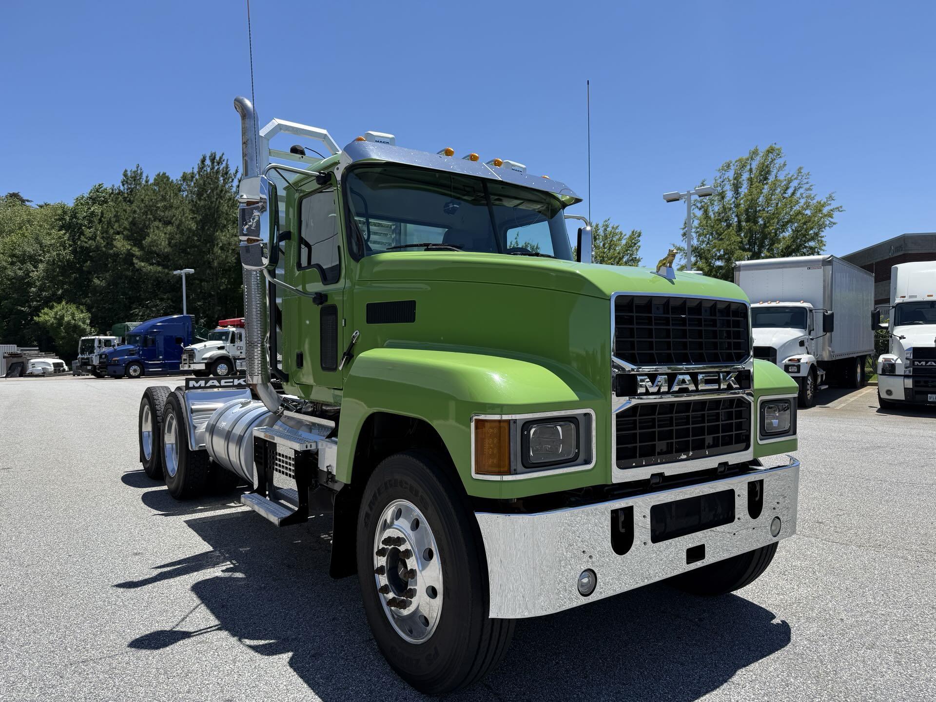 2022 Mack Pinnacle in Duluth, GA — photo 8