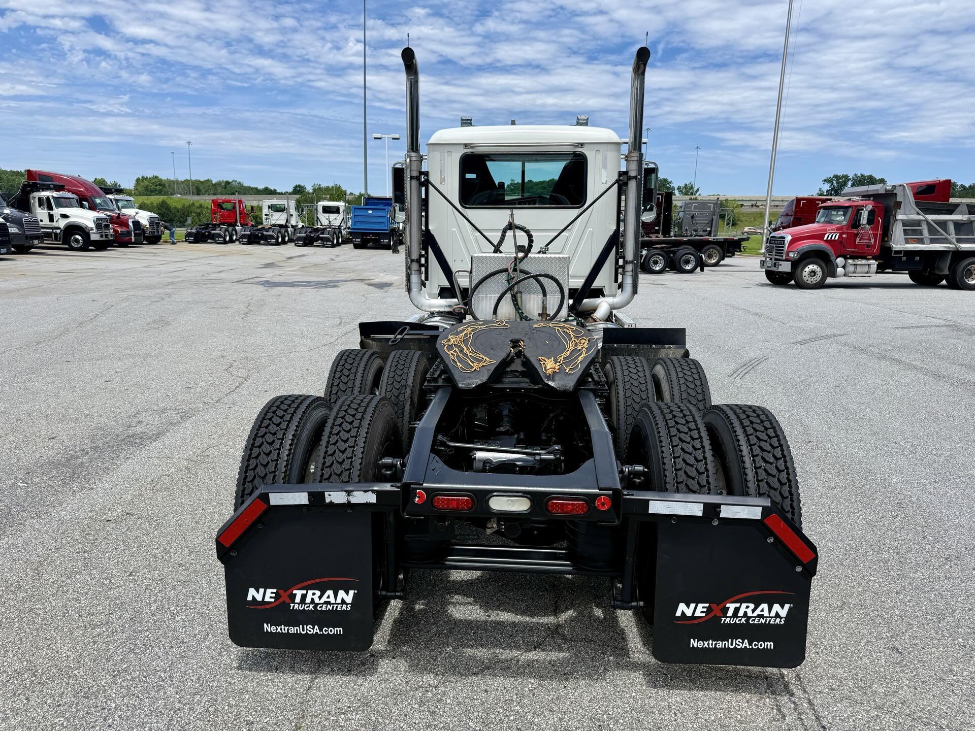 2020 Mack Pinnacle in Duluth, GA — photo 3