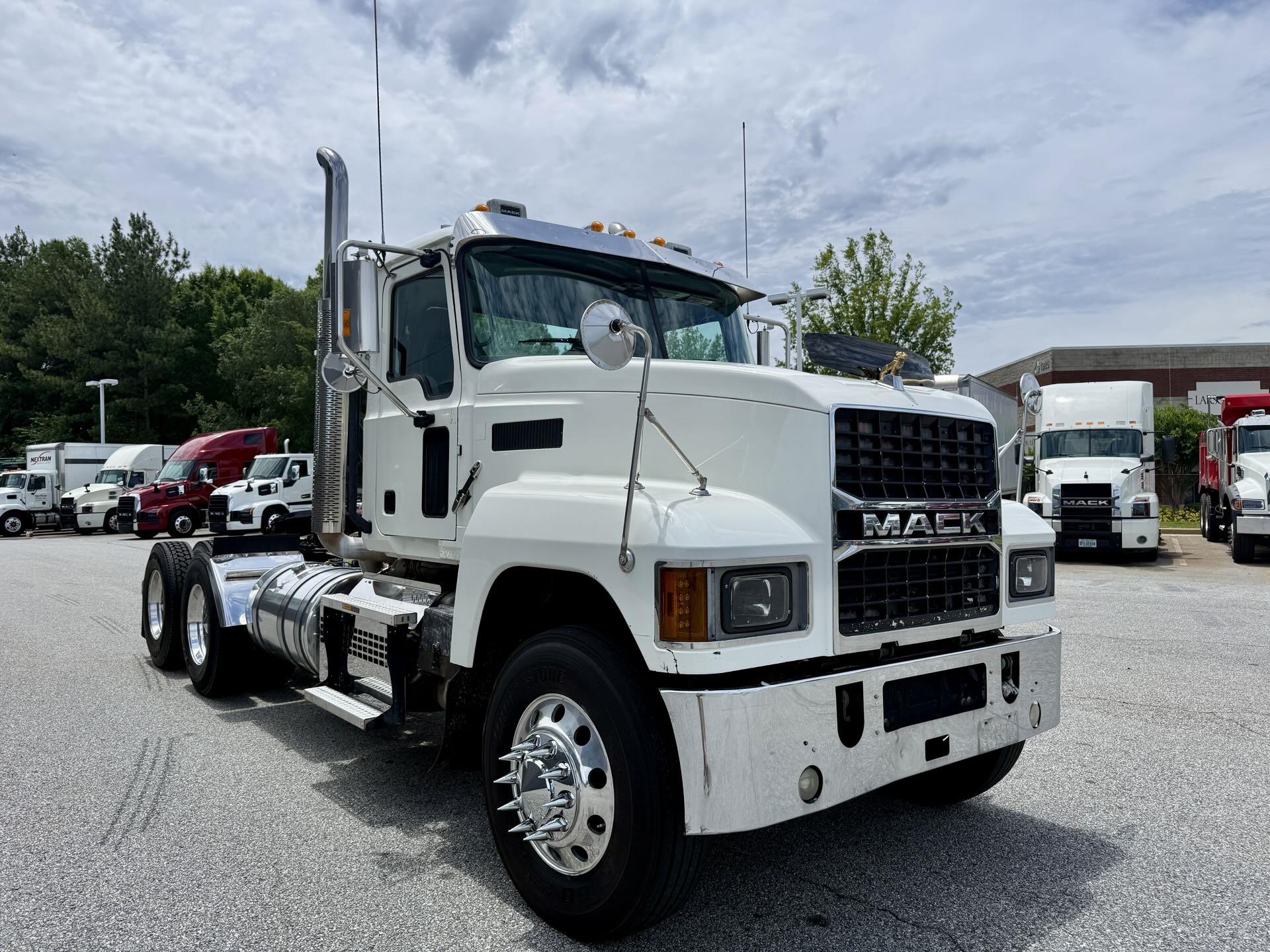 2020 Mack Pinnacle in Duluth, GA — photo 6