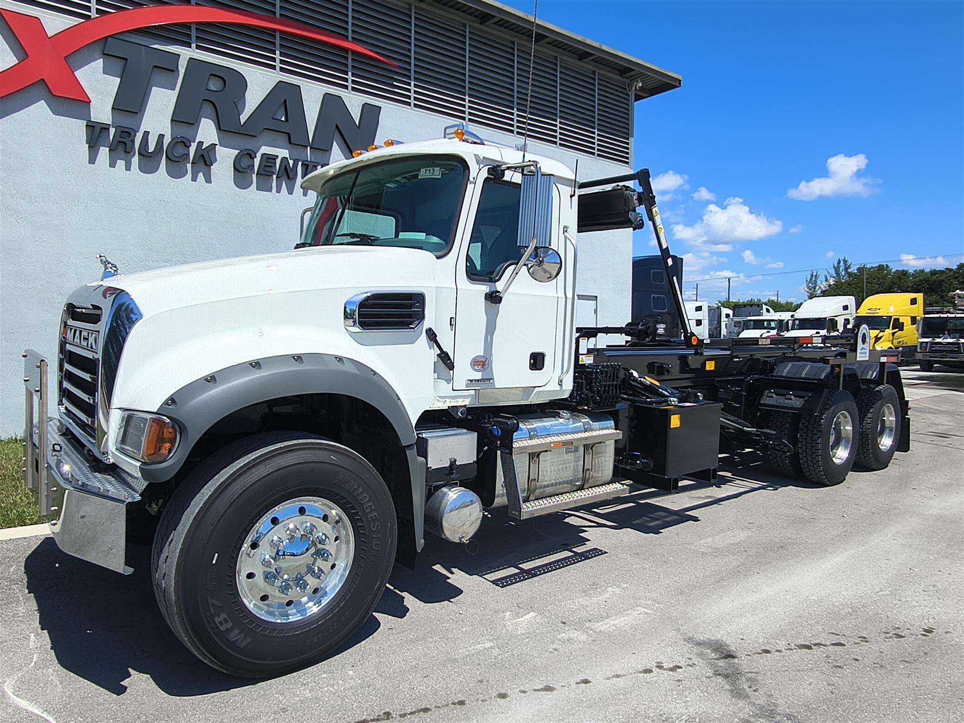 2026 Mack GR64F